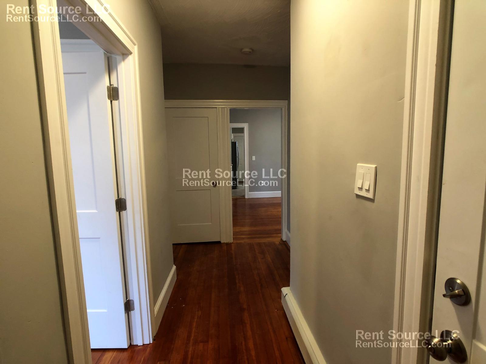 4 bed, 2 bath apartment for rent at 24 Belknap St Unit 2, Teele Square — photo 8 of 16