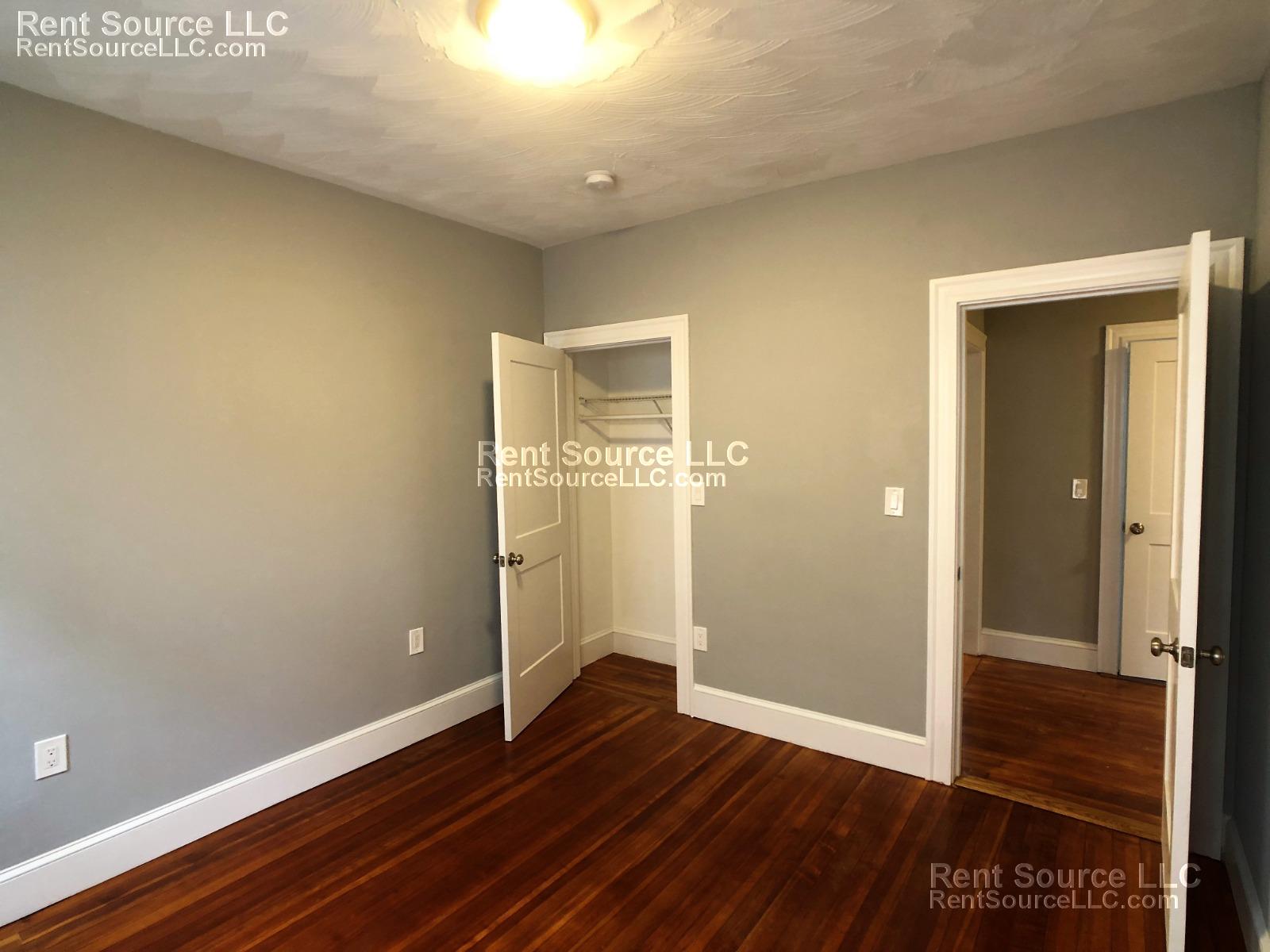 4 bed, 2 bath apartment for rent at 24 Belknap St Unit 2, Teele Square — photo 9 of 16
