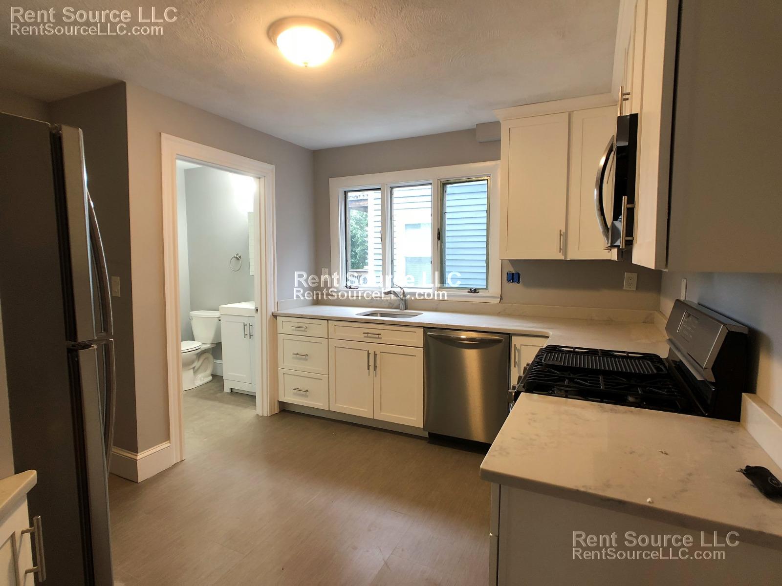 4 bed, 2 bath apartment for rent at 24 Belknap St Unit 2, Teele Square — photo 2 of 16