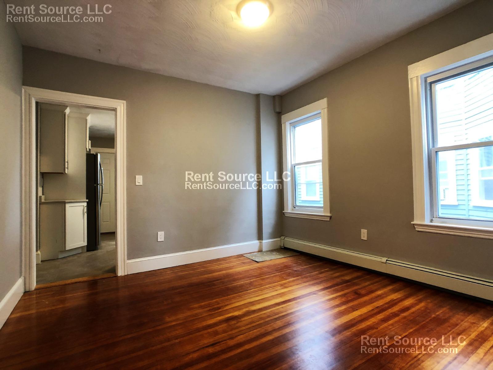 4 bed, 2 bath apartment for rent at 24 Belknap St Unit 2, Teele Square — photo 10 of 16