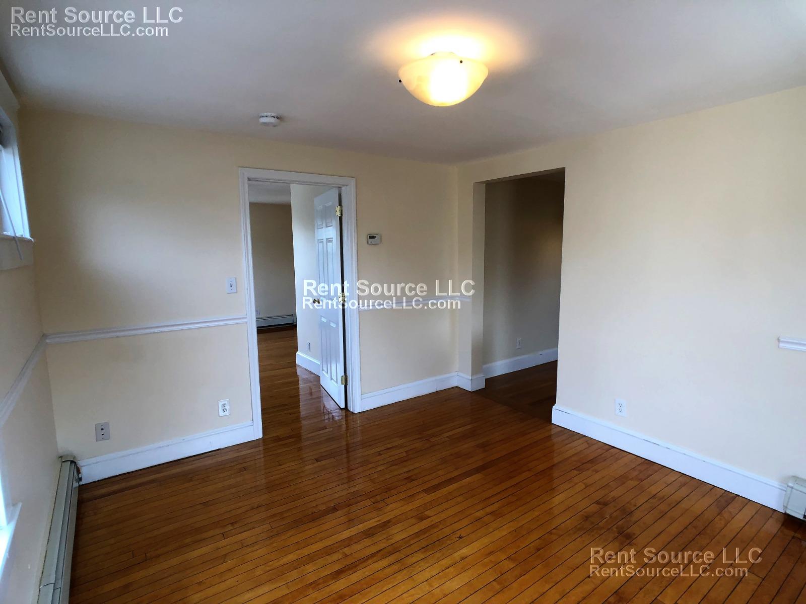 3 bed, 1 bath apartment for rent at 11 Clyde St Unit 2, Somerville — photo 8 of 18