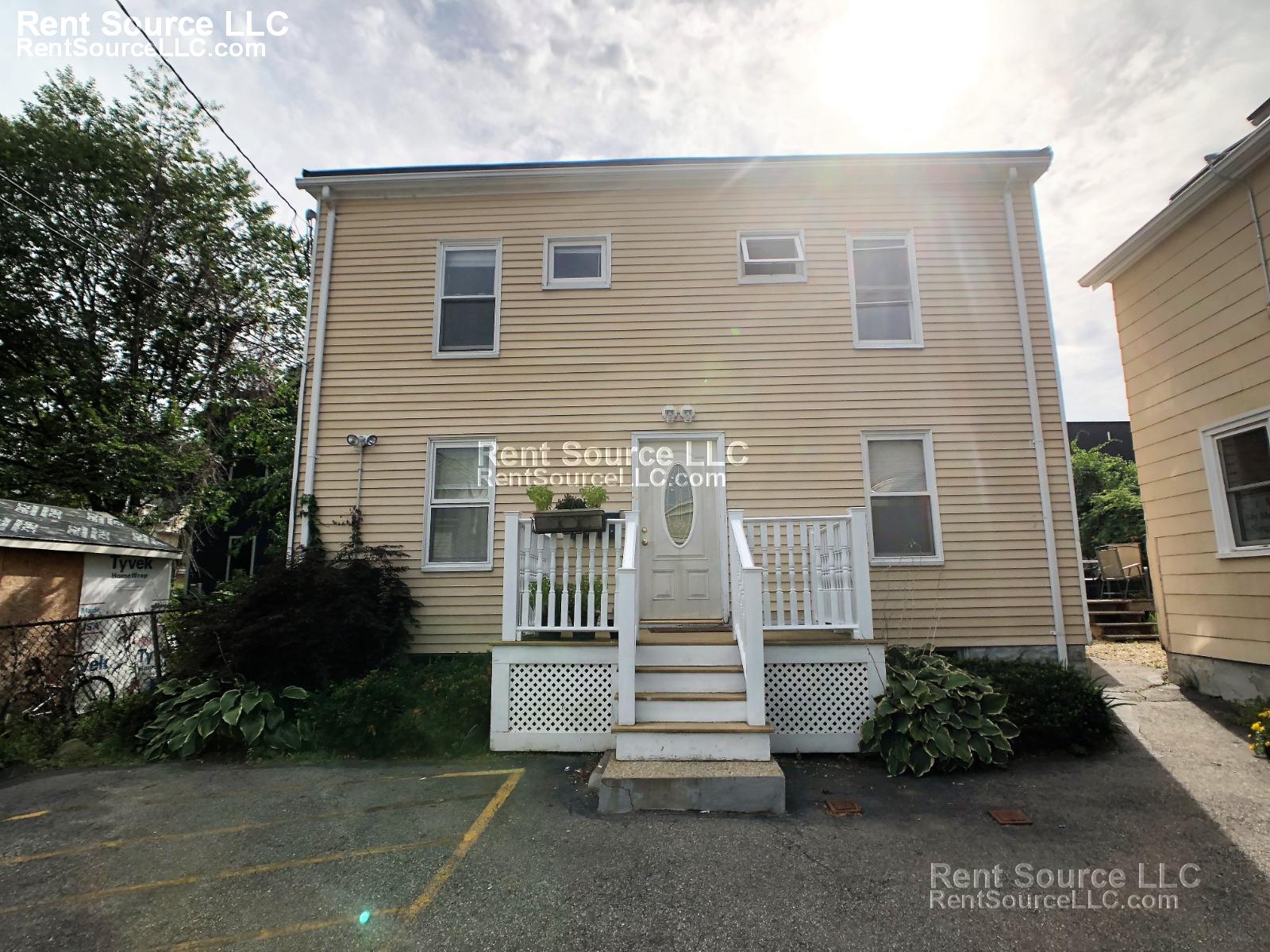 3 bed, 1 bath apartment for rent at 11 Clyde St Unit 2, Somerville — photo 15 of 18
