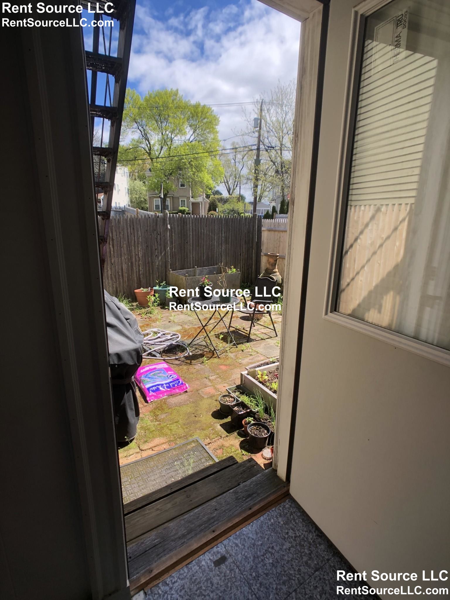 1.5 bed, 1 bath apartment for rent at 16 Moore St Unit 1, Davis Square — photo 8 of 12