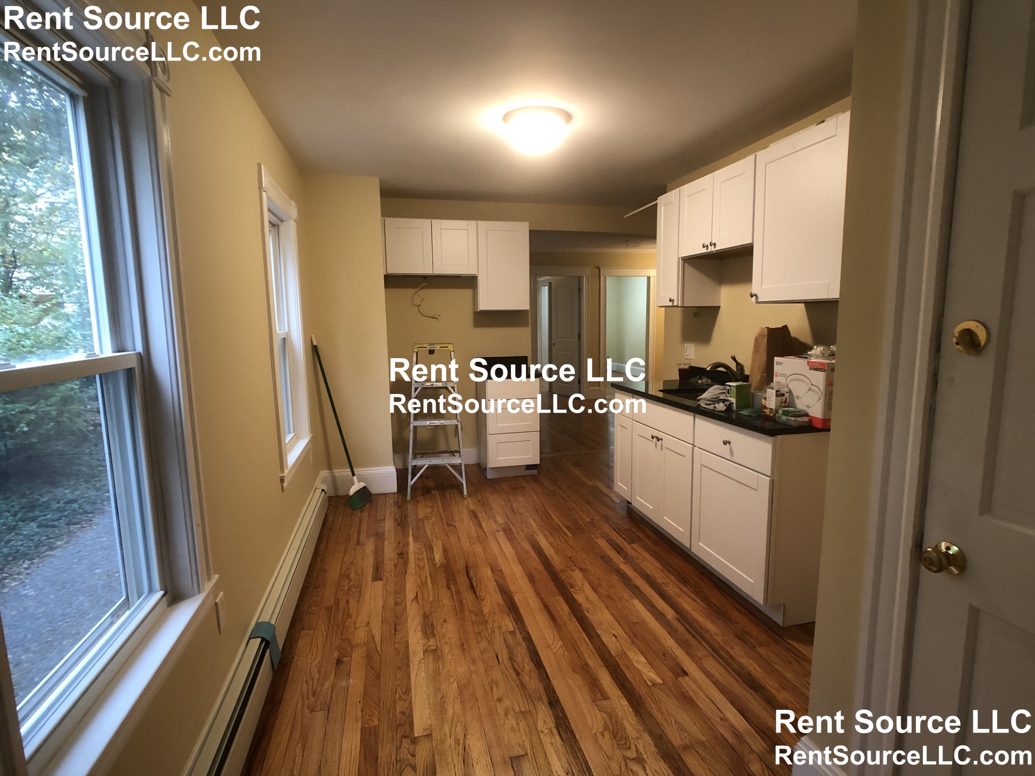 2.5 bed, 1 bath apartment for rent at 18 Cherry St Unit 1R, Davis Square — photo 5 of 15