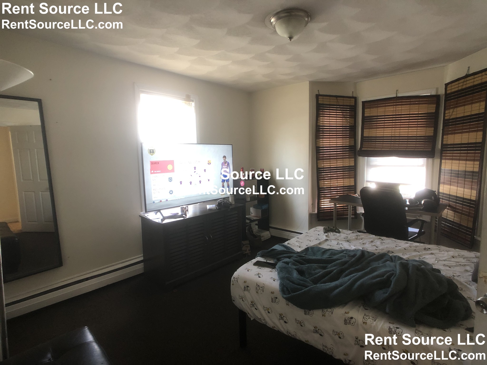 4 bed, 1 bath apartment for rent at 3 Hillside Ave Unit 2, Somerville — photo 4 of 18