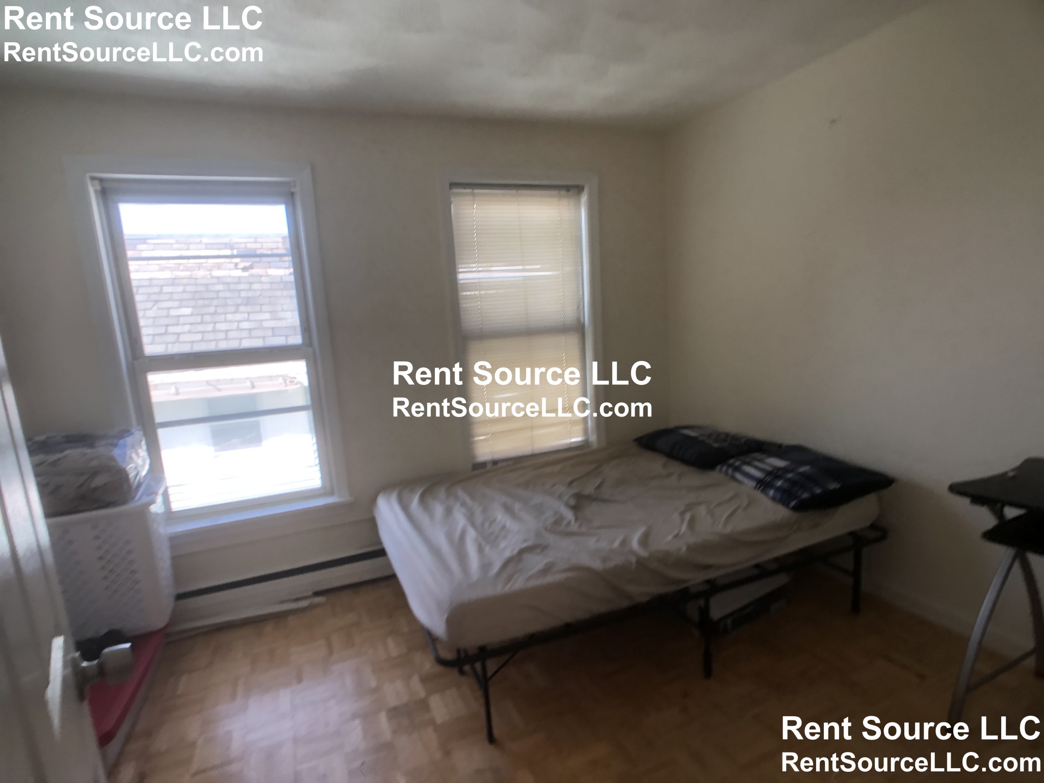 4 bed, 1 bath apartment for rent at 3 Hillside Ave Unit 2, Somerville — photo 10 of 18