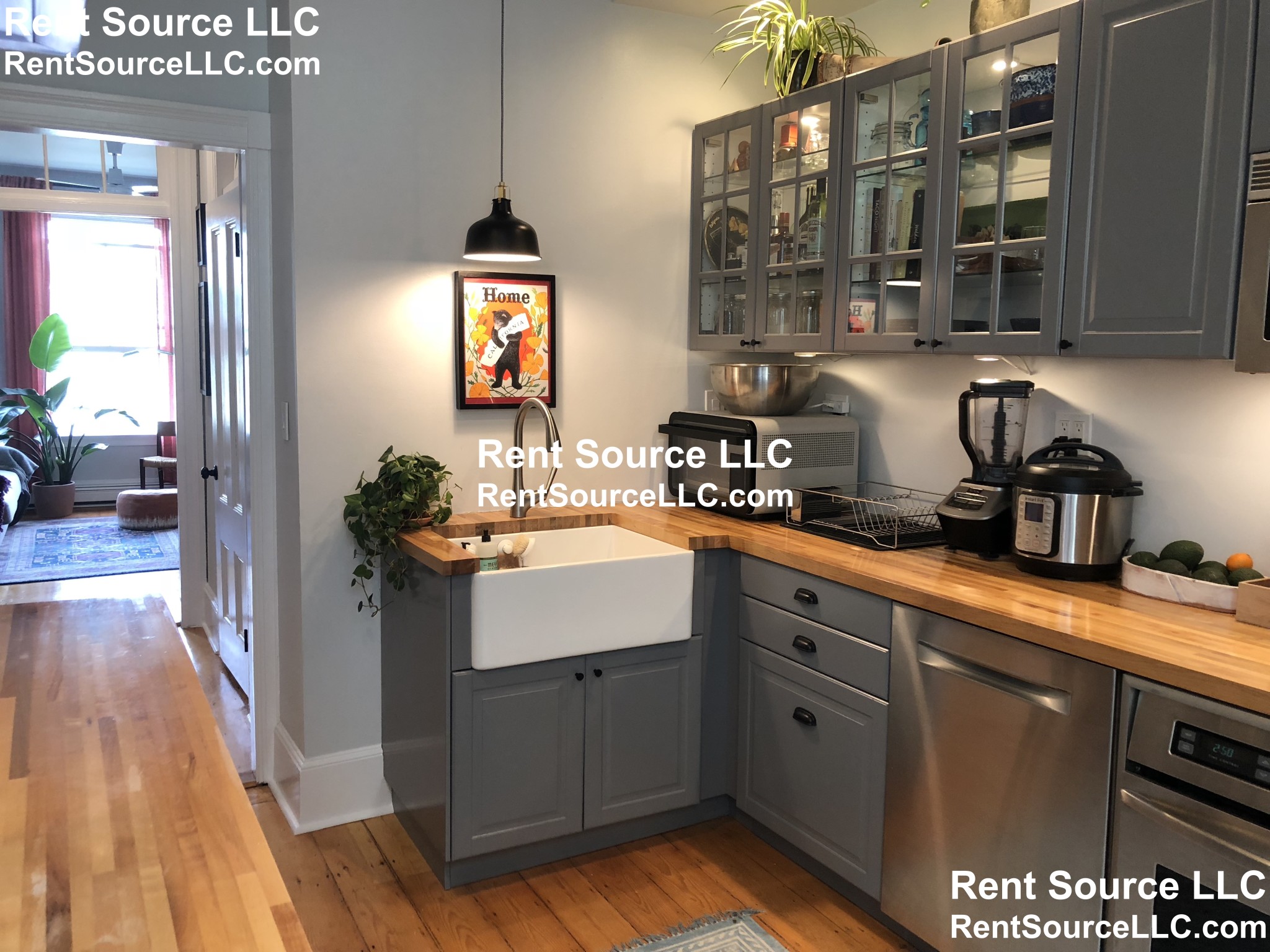 1 bed, 1 bath apartment for rent at 60 Bow St Unit E, Somerville — photo 2 of 12