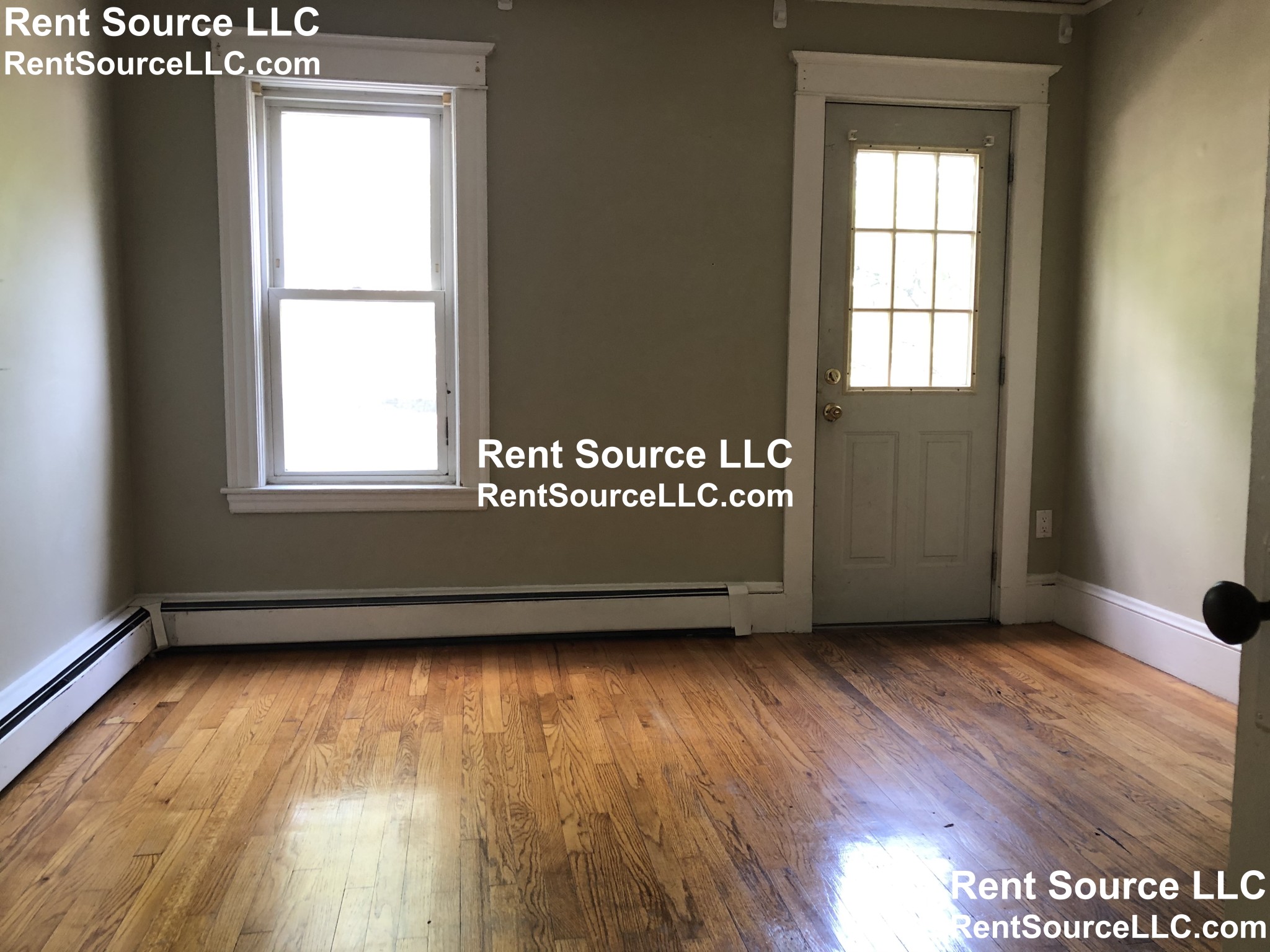 3 bed, 1 bath apartment for rent at 18 Cherry St Unit 3R CO-BROKE, Somerville — photo 11 of 14