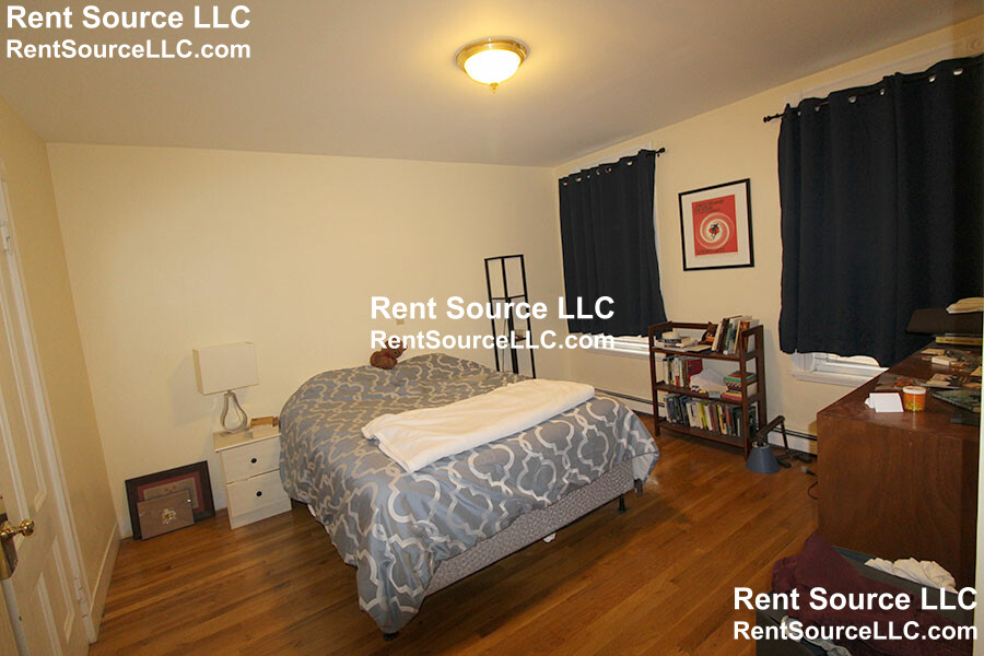 2 bed, 1 bath apartment for rent at 170 Putnam Ave Unit 170, Cambridgeport — photo 7 of 12