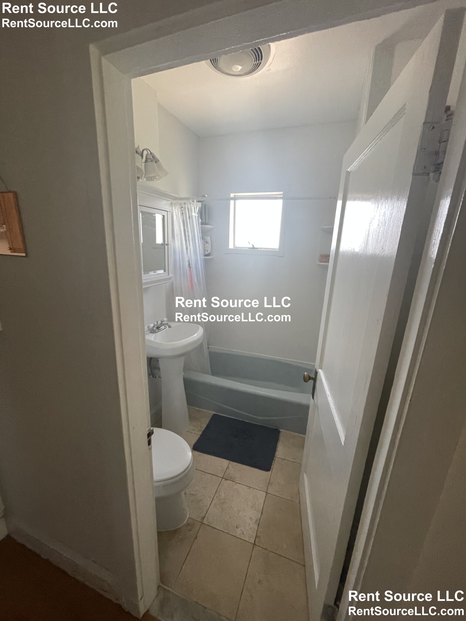 3 bed, 1 bath apartment for rent at 159 Cushing St, Cambridge — photo 5 of 19
