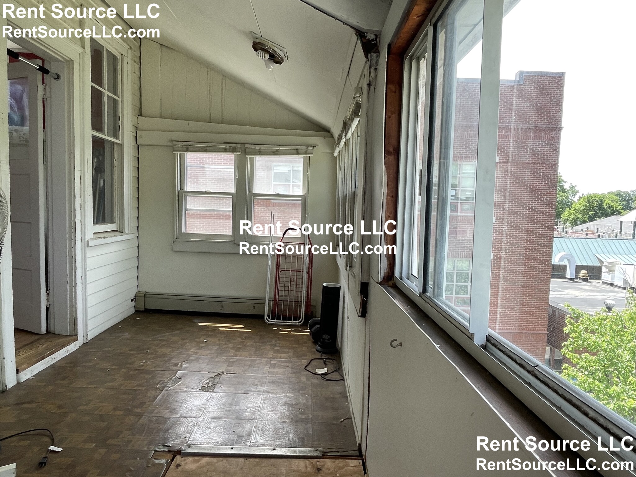2 bed, 1 bath apartment for rent at 132 Cushing St, Cambridge — photo 10 of 13