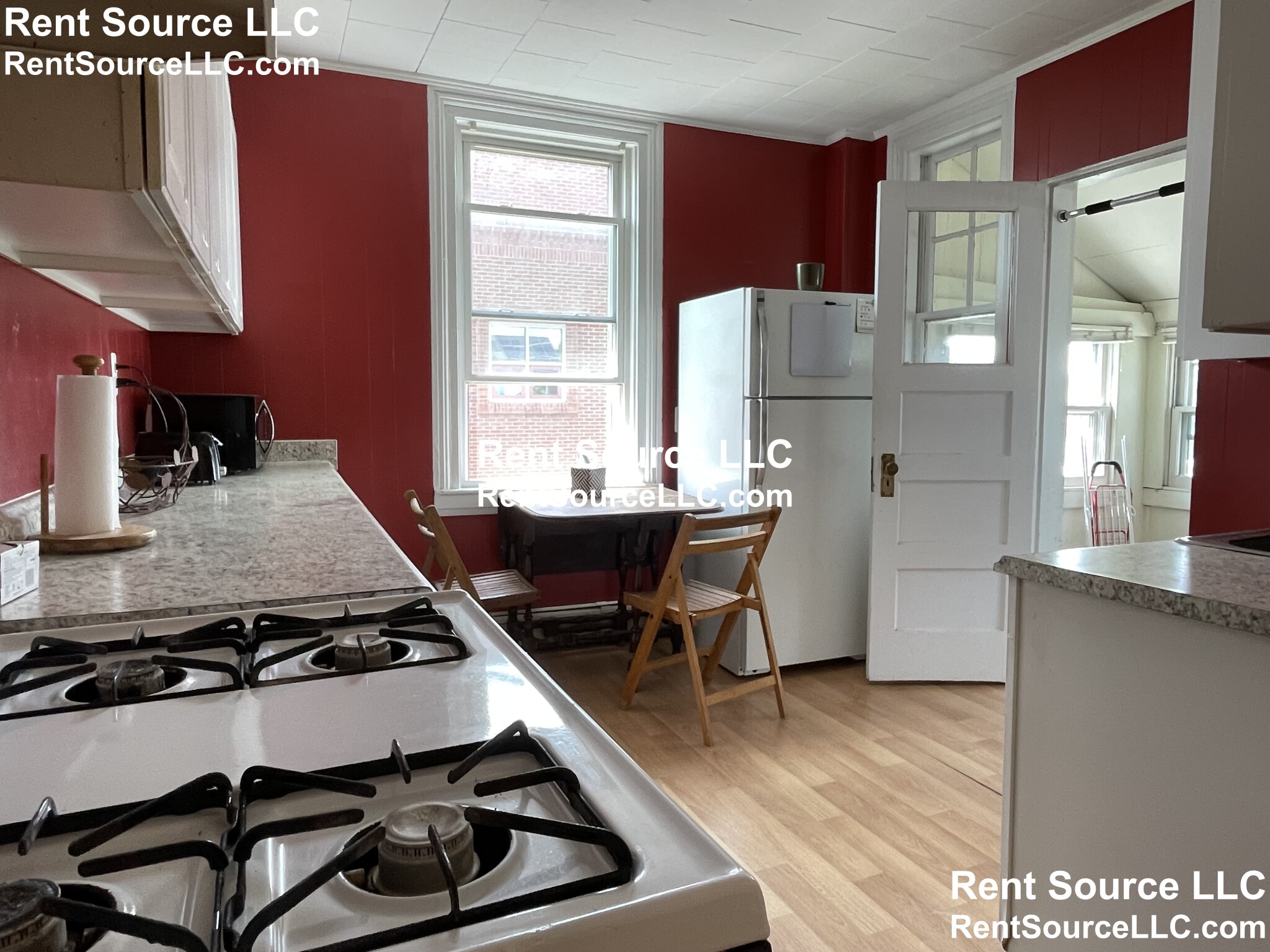 2 bed, 1 bath apartment for rent at 132 Cushing St, Cambridge — photo 1 of 13