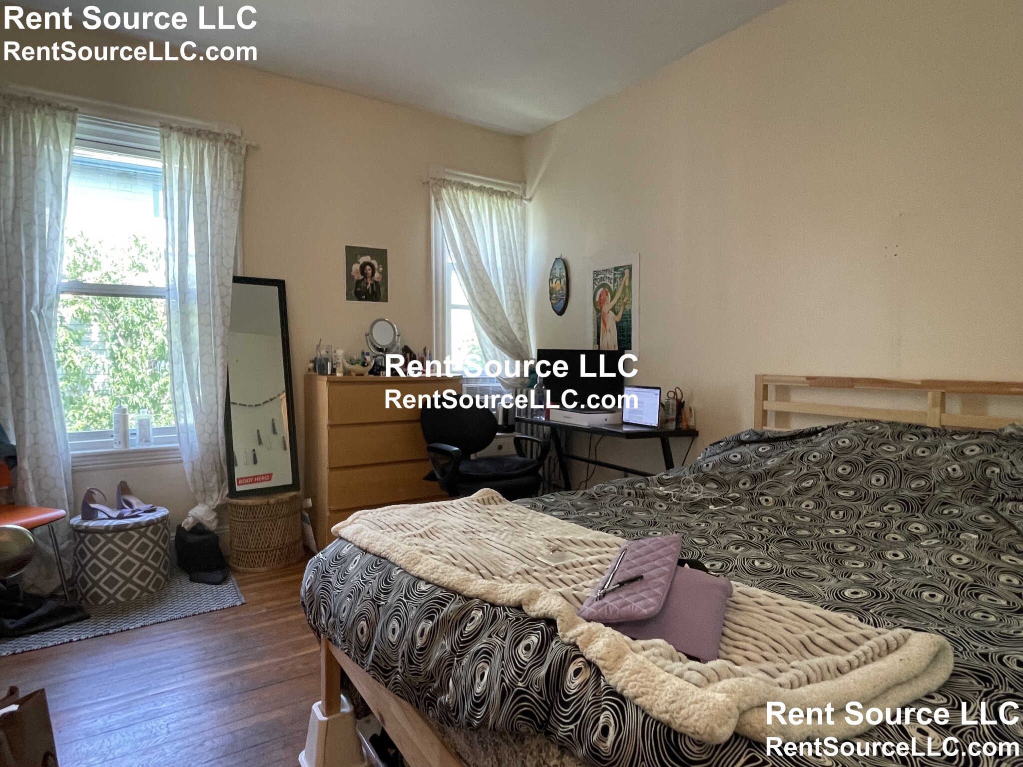 3 bed, 1 bath apartment for rent at 36 Eustis St, Cambridge — photo 2 of 13