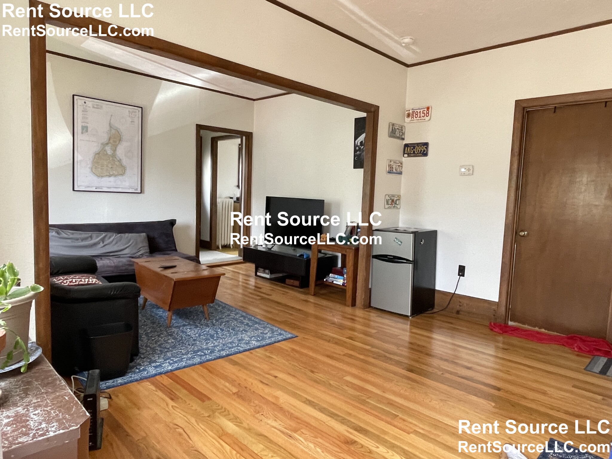 1 bed, 1 bath apartment for rent at 16 Moore St Unit 2, Somerville — photo 2 of 14