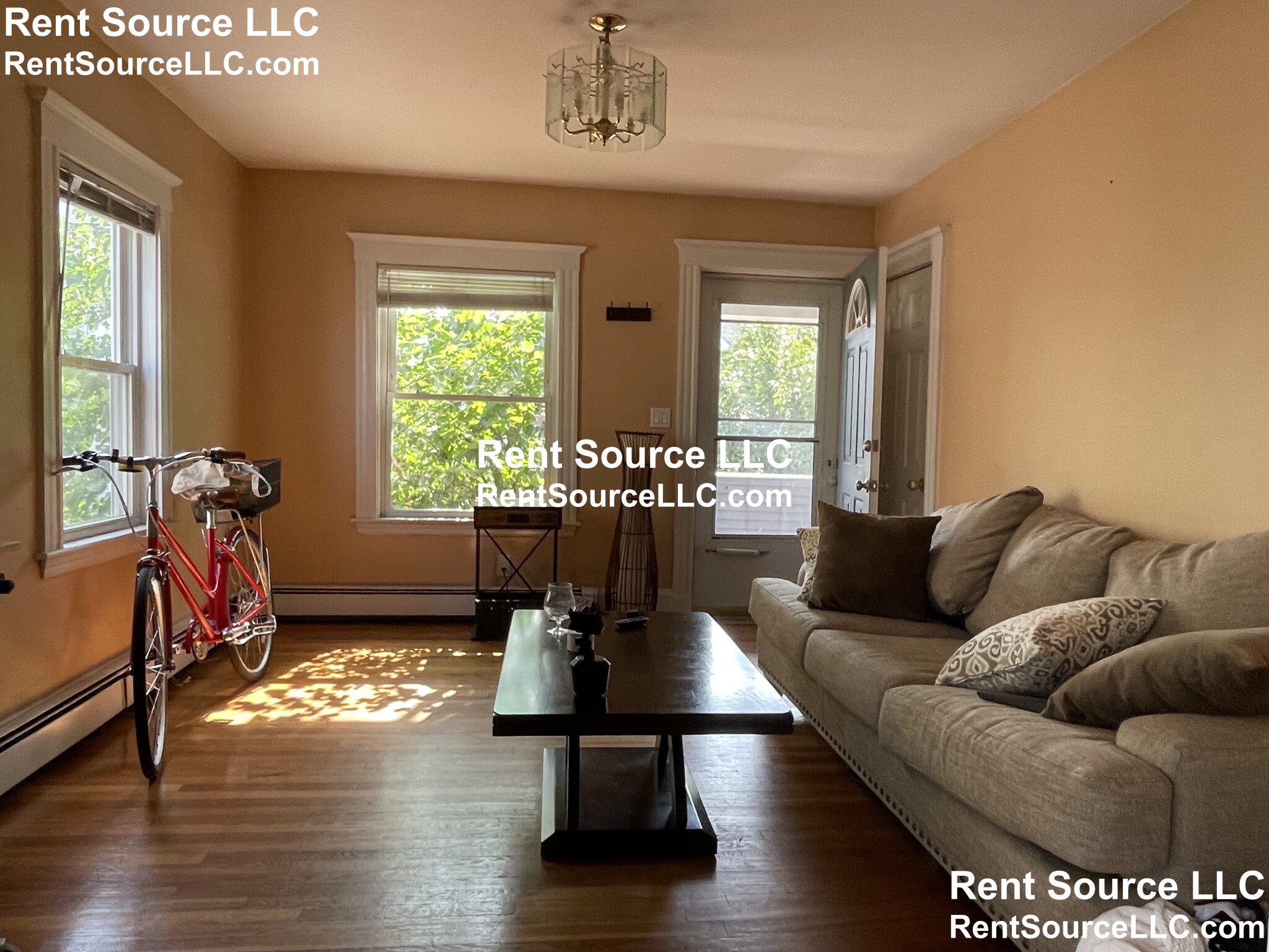 2 bed, 1 bath apartment for rent at 95 Boston Ave Unit 1, Somerville — photo 3 of 14