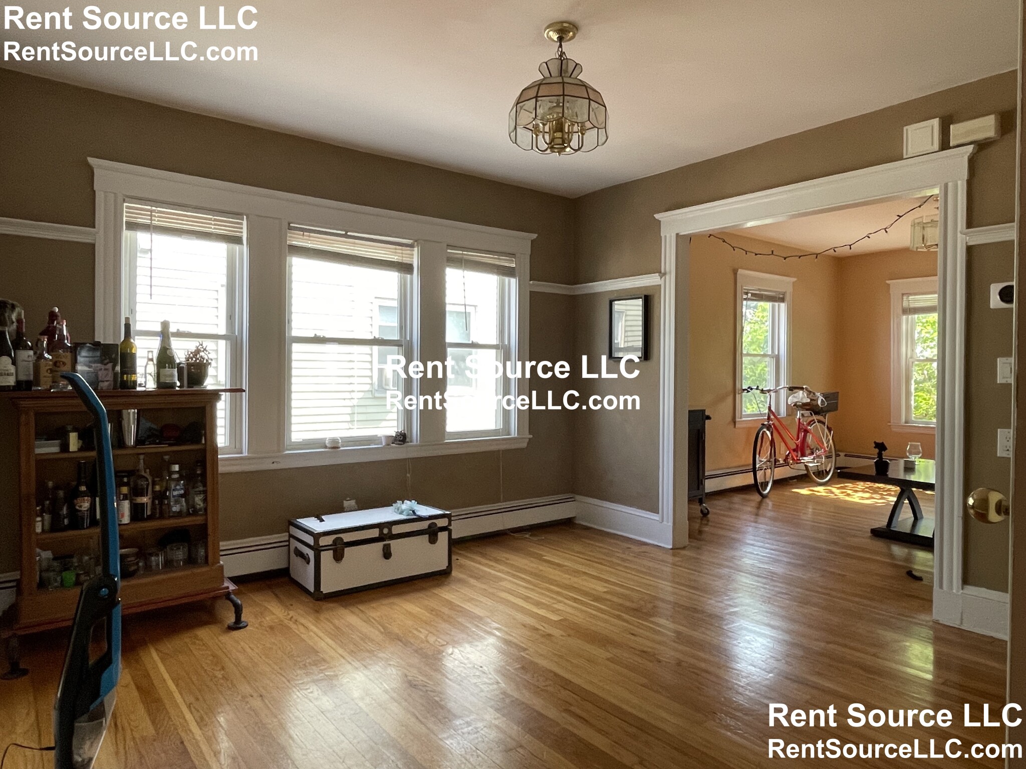 2 bed, 1 bath apartment for rent at 95 Boston Ave Unit 1, Somerville — photo 2 of 14