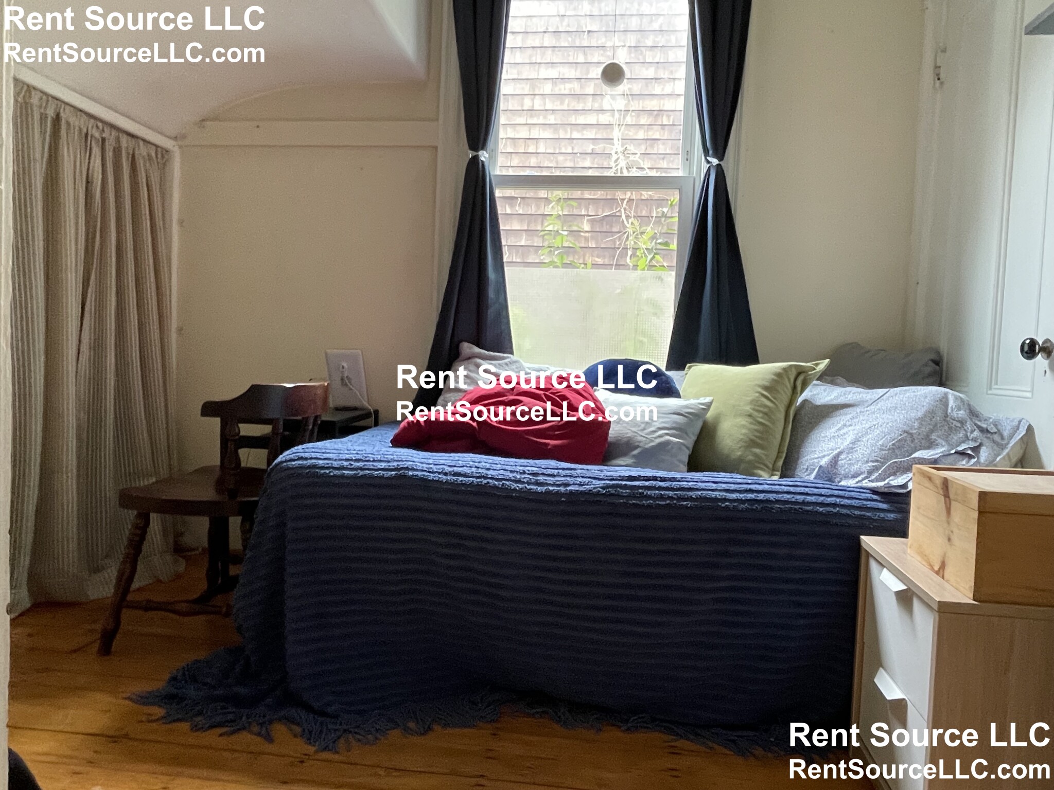 3 bed, 1 bath apartment for rent at 34 Essex St Unit 1, Cambridge — photo 11 of 14