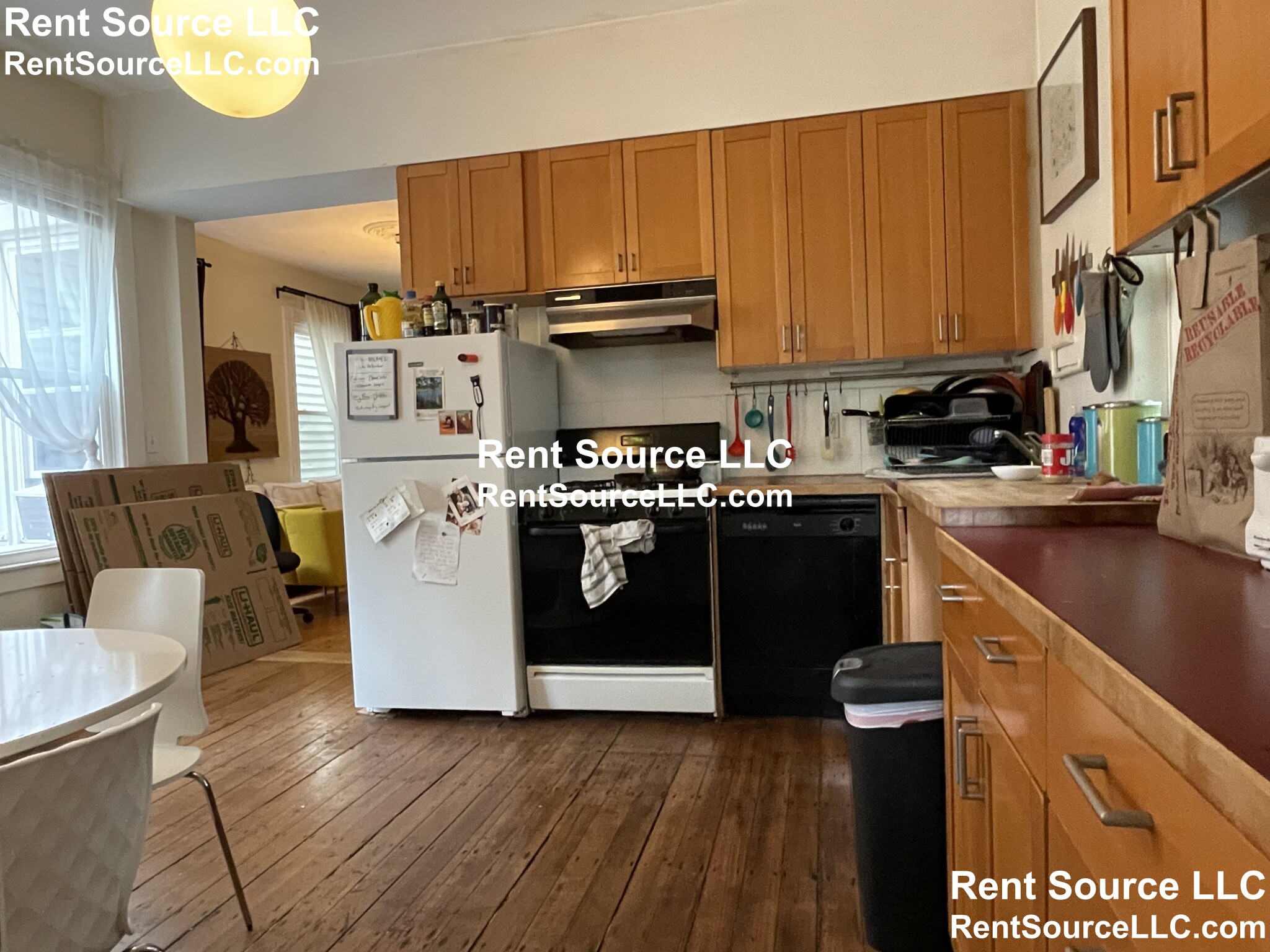 3 bed, 1 bath apartment for rent at 34 Essex St Unit 1, Cambridge — photo 9 of 14