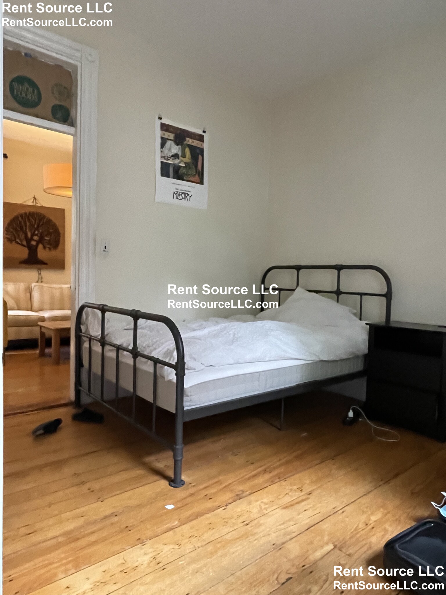 3 bed, 1 bath apartment for rent at 34 Essex St Unit 1, Cambridge — photo 10 of 14