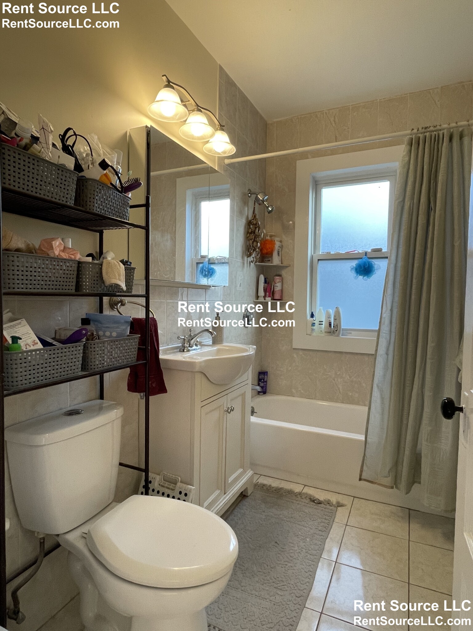 3 bed, 1 bath apartment for rent at 11 11a Harvard St Unit 3, Spring Hill — photo 15 of 16