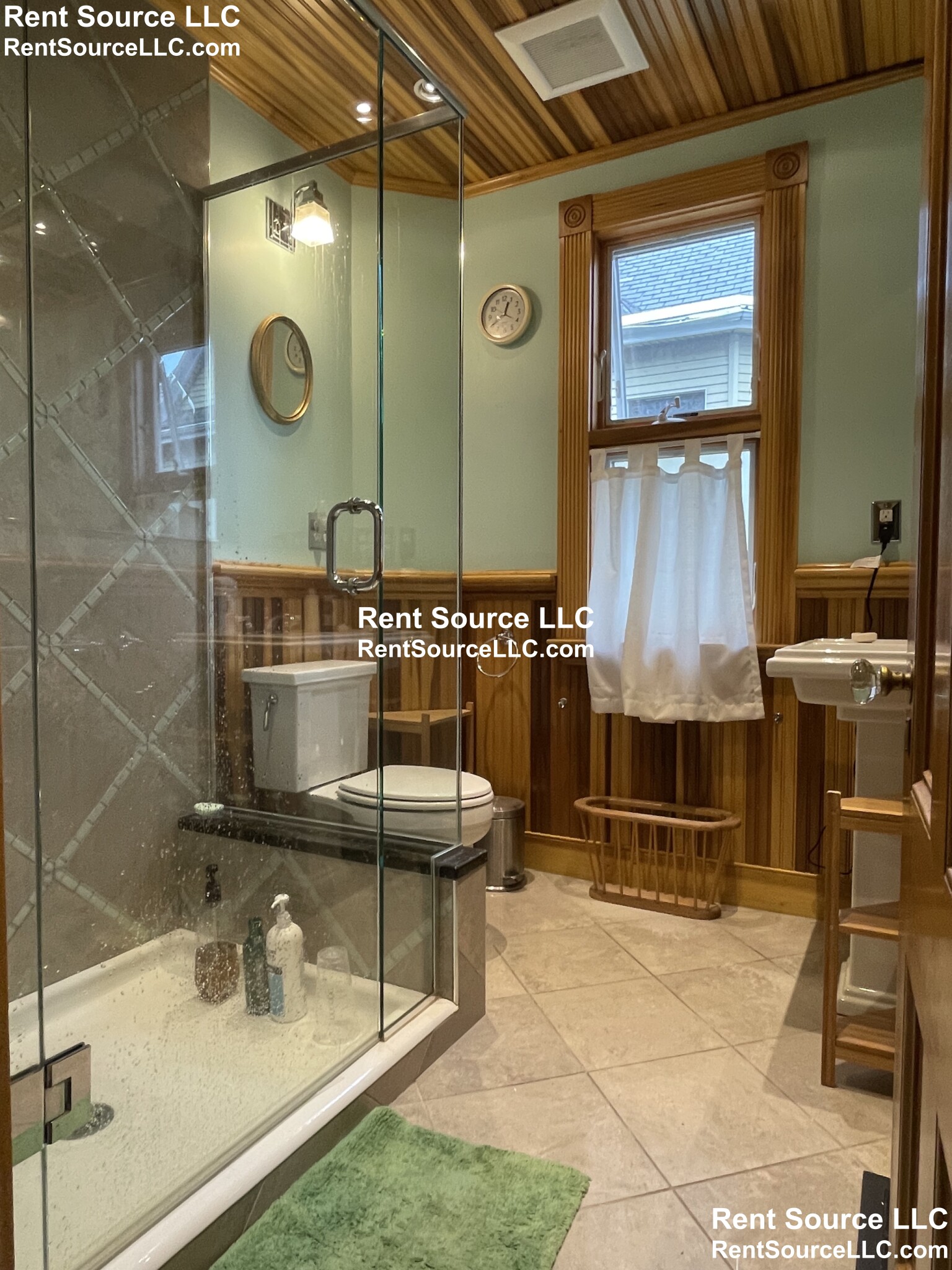 3 bed, 1 bath apartment for rent at 18 Central St Unit 2, Somerville — photo 5 of 18