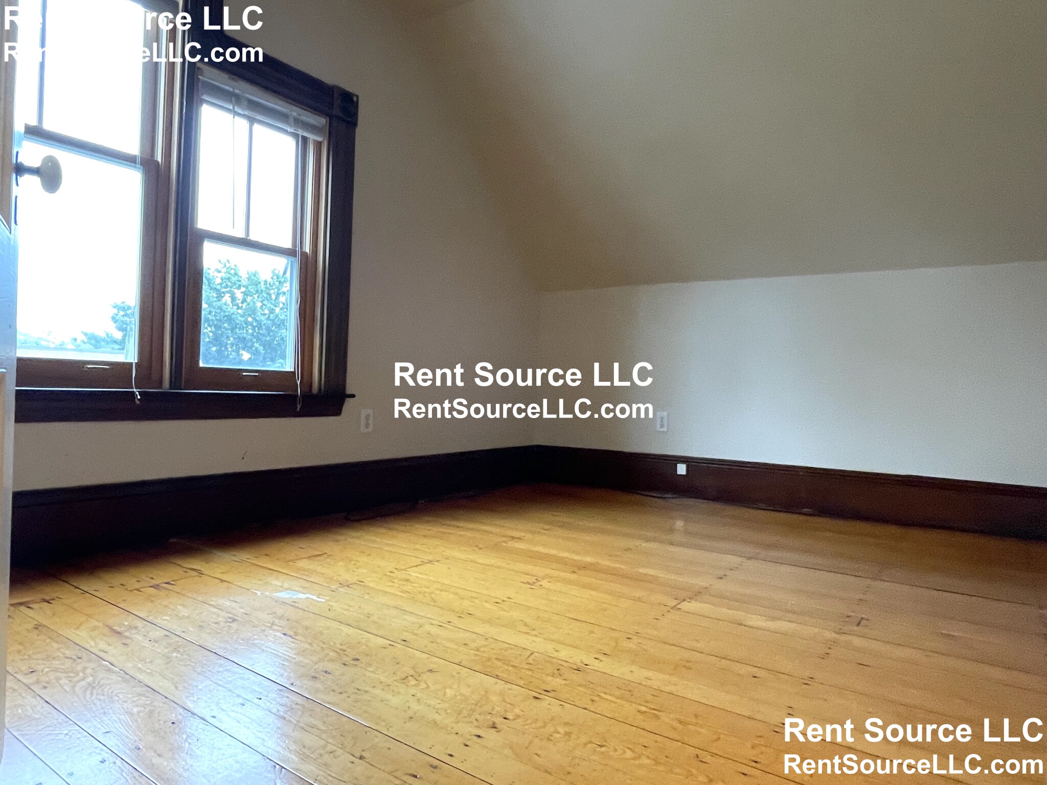 3 bed, 1 bath apartment for rent at 18 Central St Unit 2, Somerville — photo 10 of 18