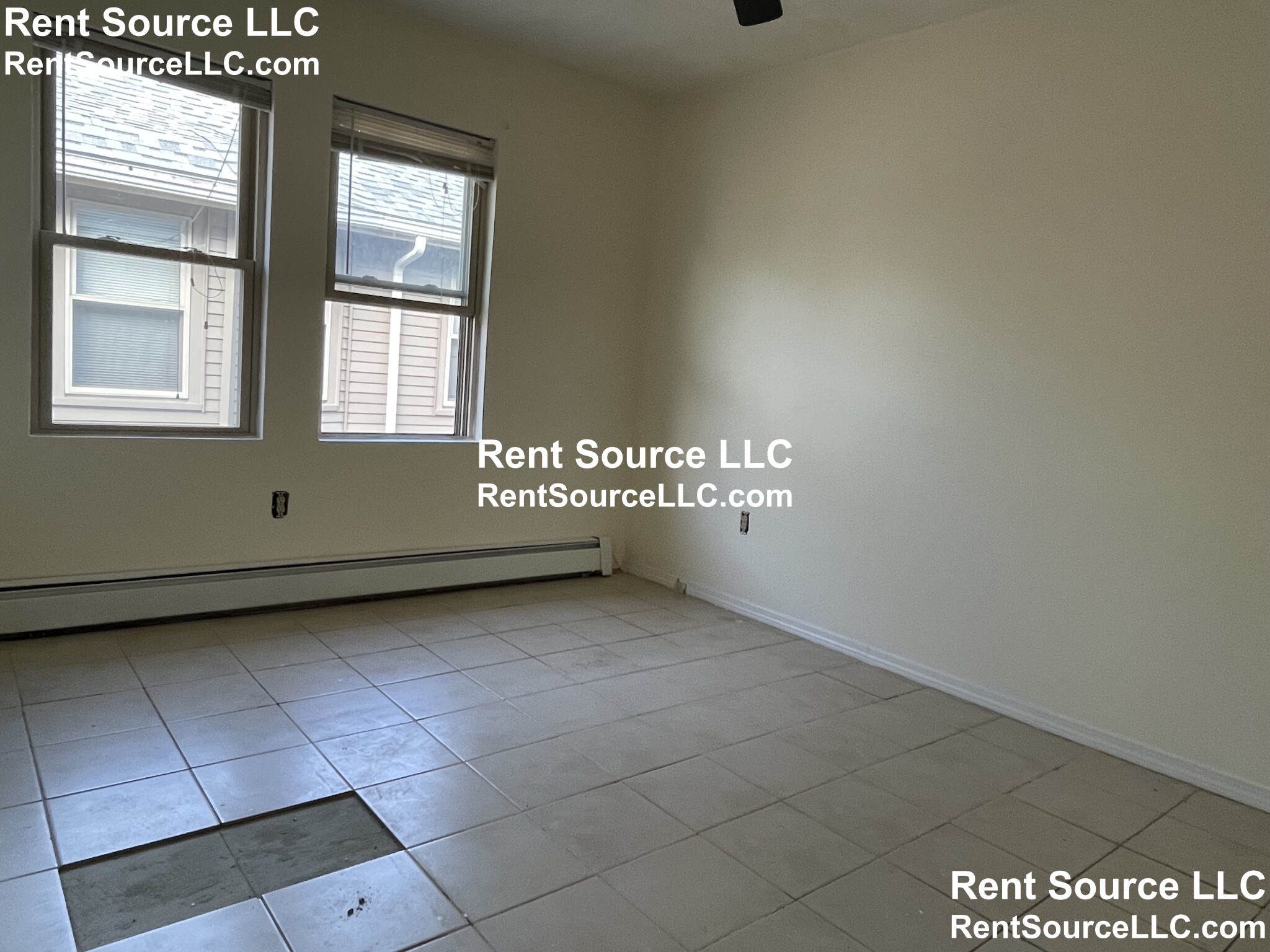 2.5 bed, 1 bath apartment for rent at 247 Riverside Ave Unit 2, Medford — photo 10 of 14