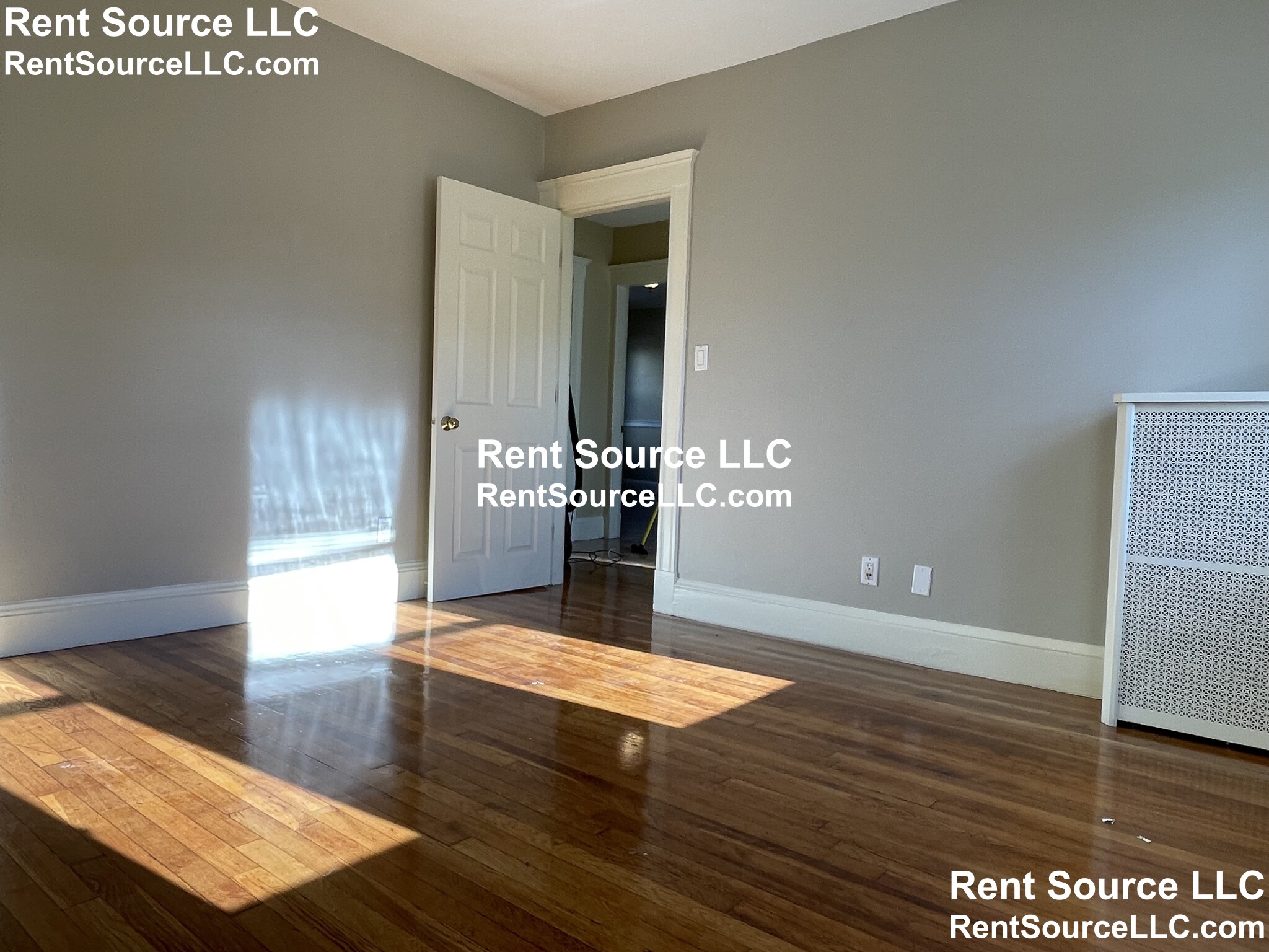 2 bed, 1 bath apartment for rent at 40 Ten Hills Rd Unit 2, Winter Hill — photo 7 of 18