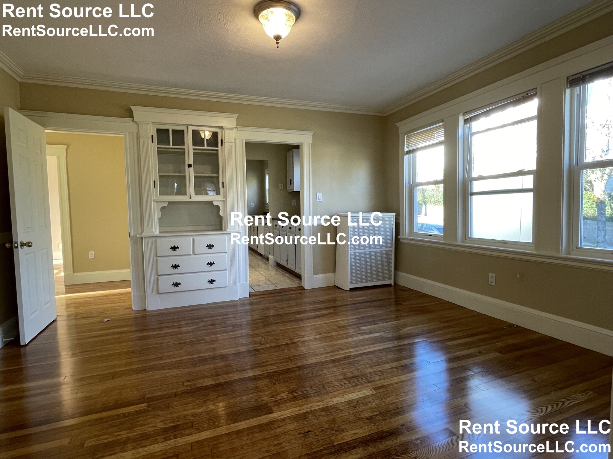 2 bed, 1 bath apartment for rent at 40 Ten Hills Rd Unit 2, Winter Hill — photo 6 of 18