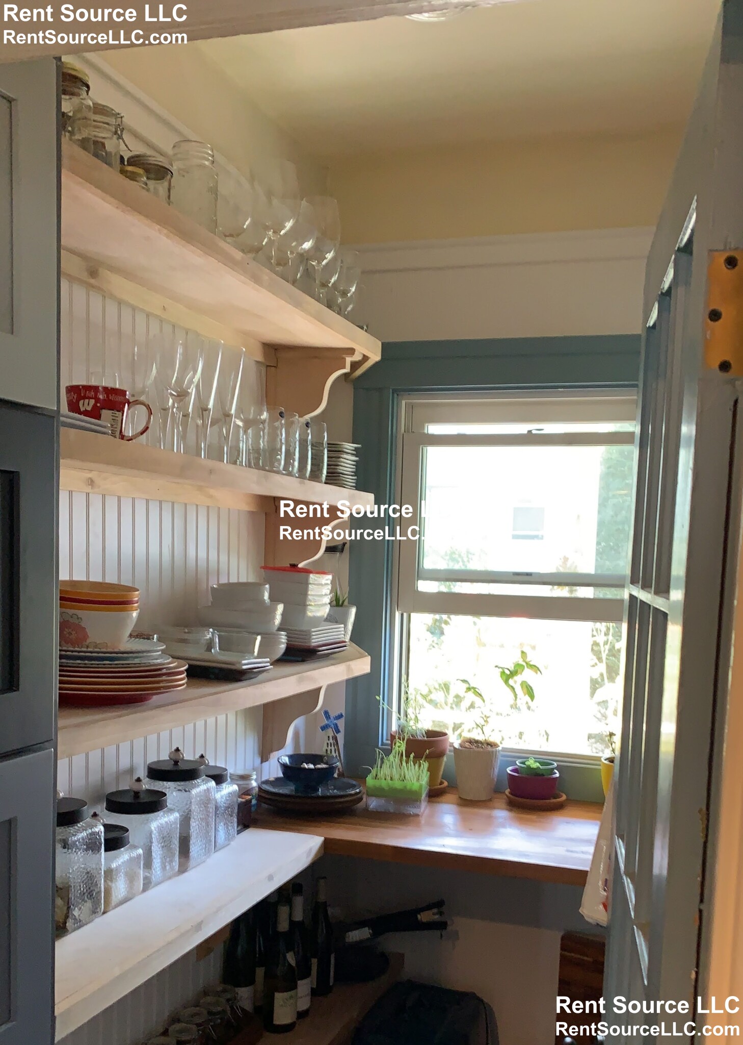 1 bed, 1 bath apartment for rent at 6 Clayton Ave Unit 1, Medford — photo 17 of 24