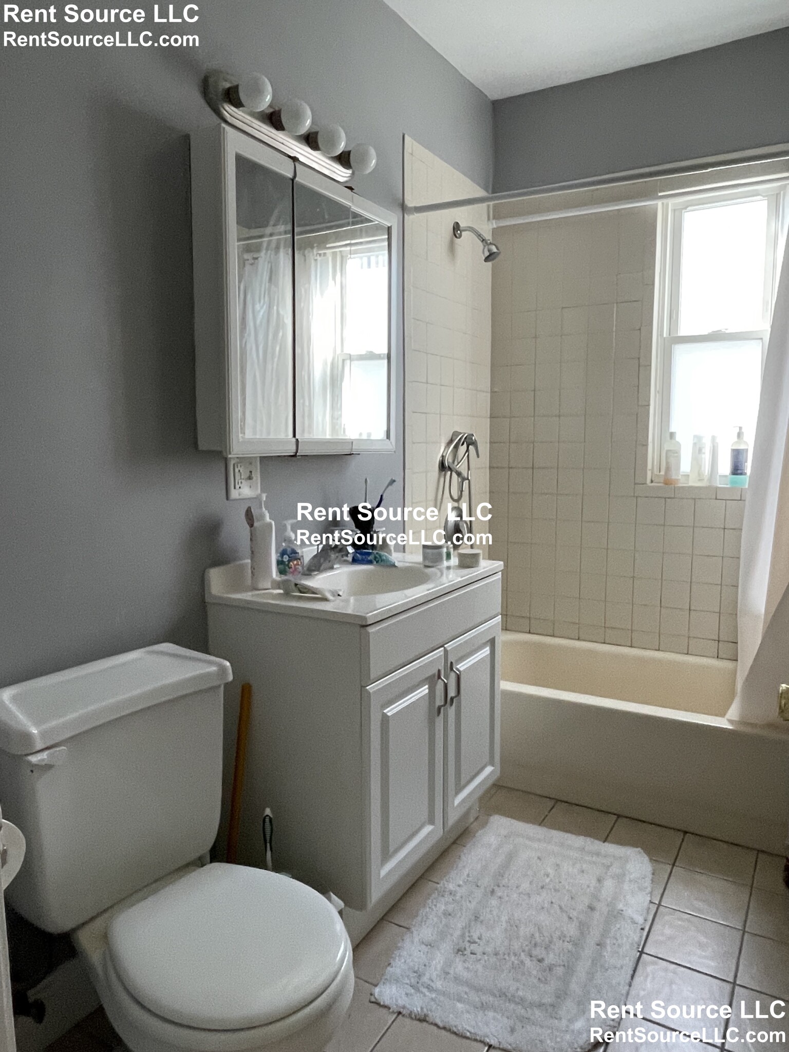 3 bed, 1 bath apartment for rent at 64 Conwell Ave Unit 2, Davis Square — photo 9 of 16