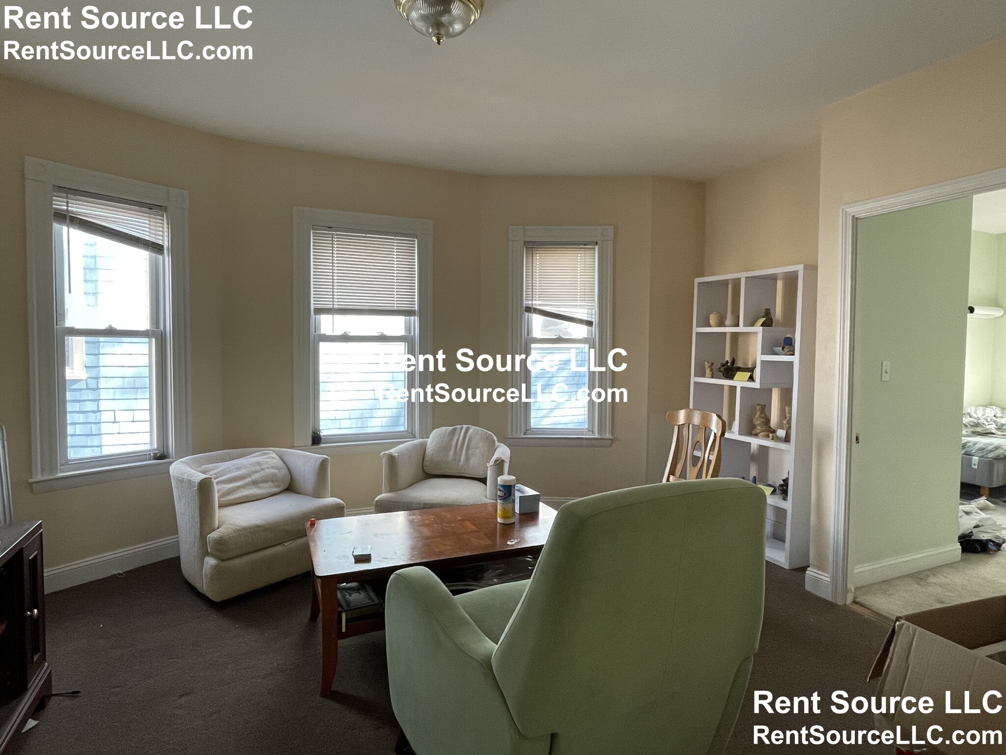 3 bed, 1 bath apartment for rent at 64 Conwell Ave Unit 2, Davis Square — photo 1 of 16