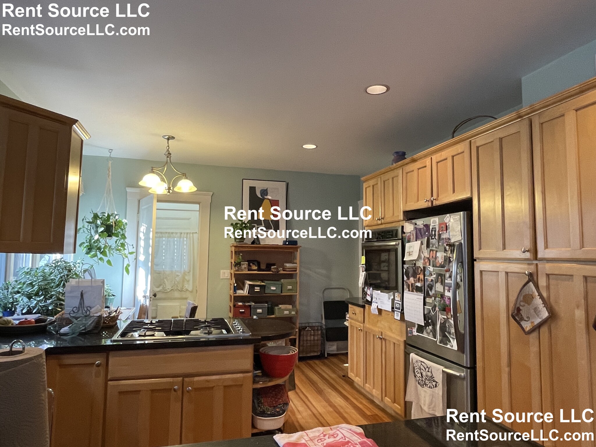 483 Huron Ave, West Cambridge