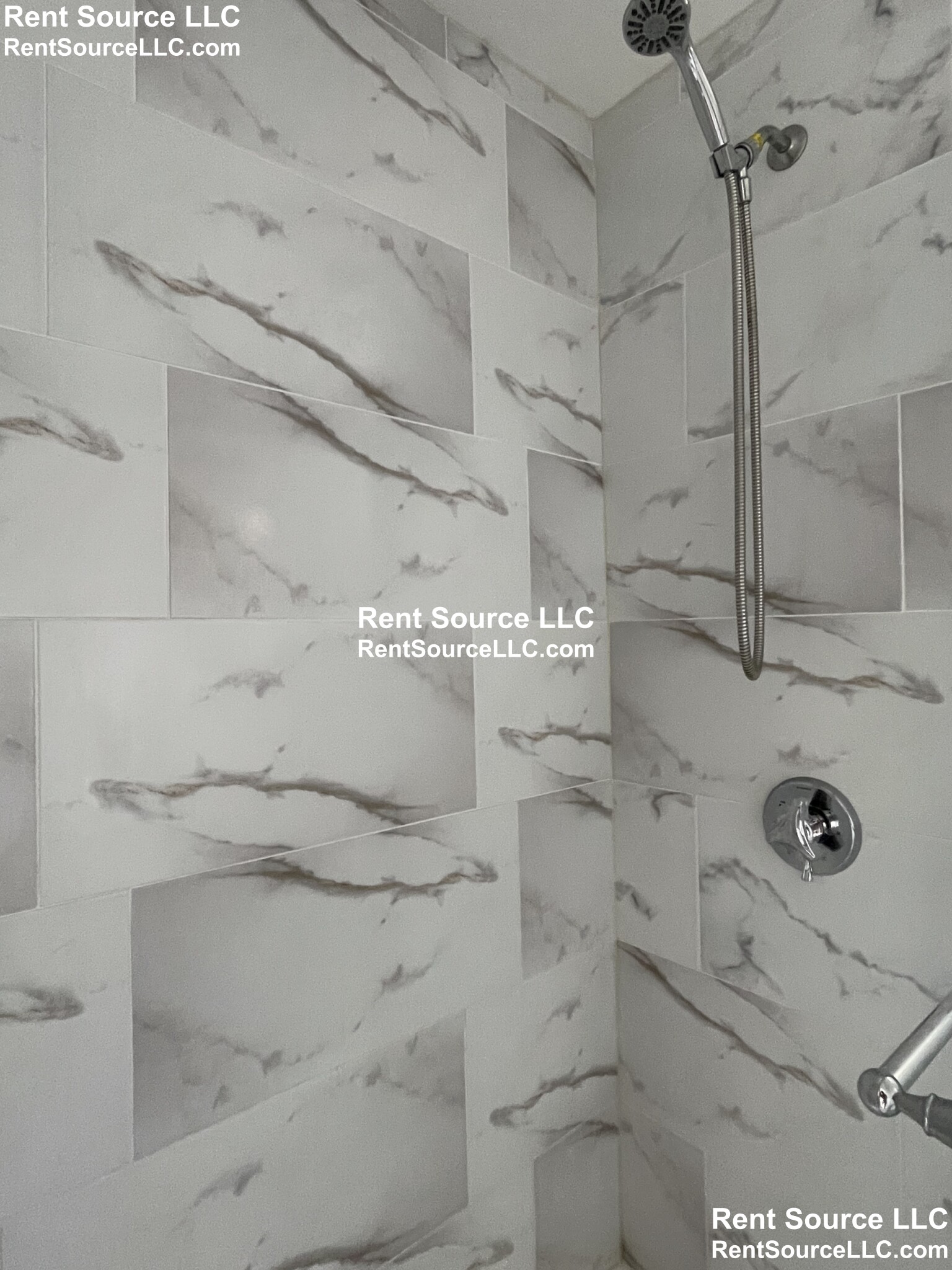 28 Holworthy St, Strawberry Hill