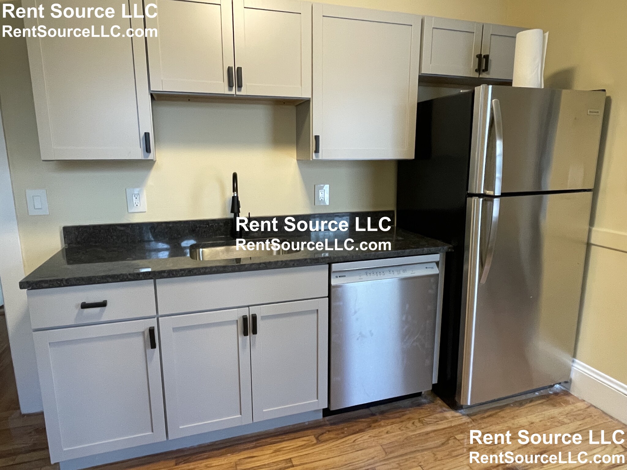 18 Cherry St, Spring Hill