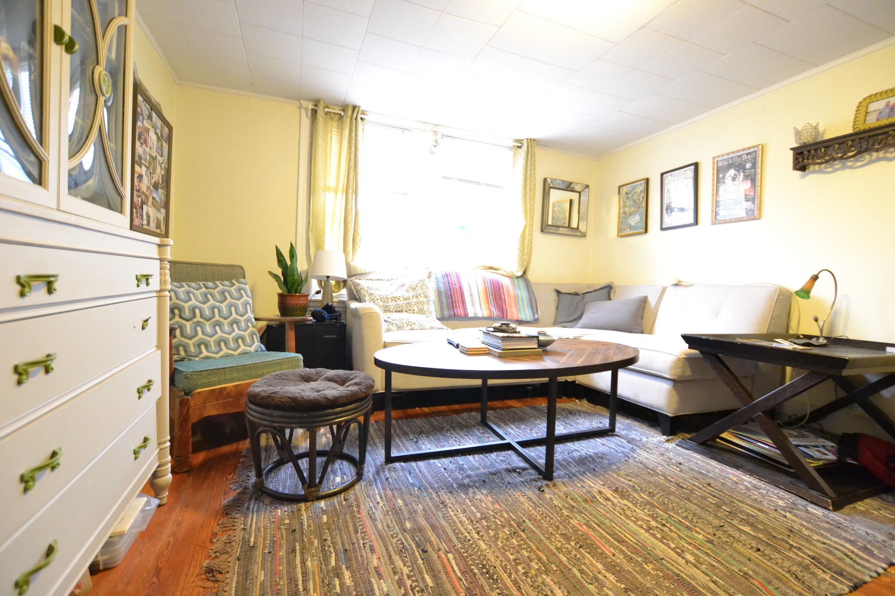 1 bed, 1 bath apartment for rent at 25 Brackett St Unit 3, Brighton