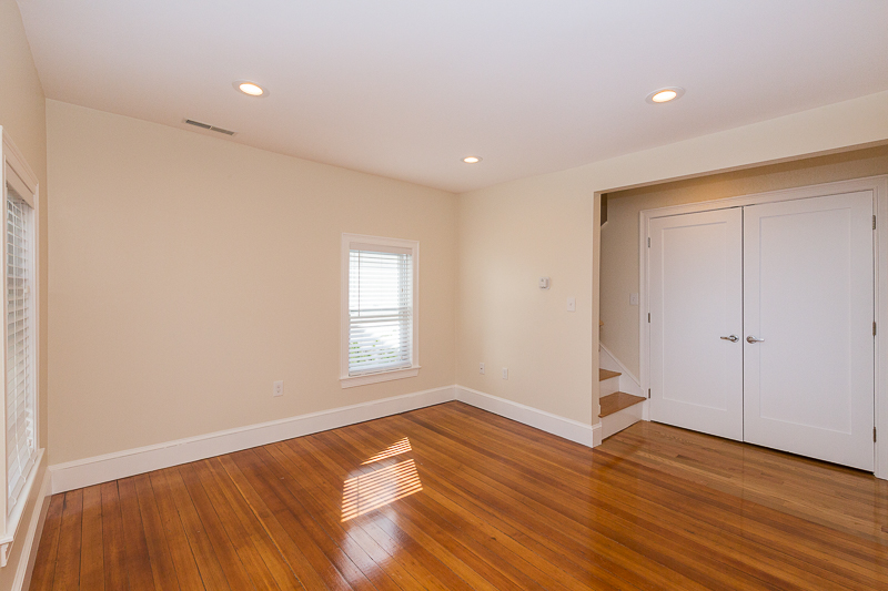 4 bed, 3 bath apartment for rent at 15 Rock Valley Ave Unit 1, Everett — photo 5 of 20