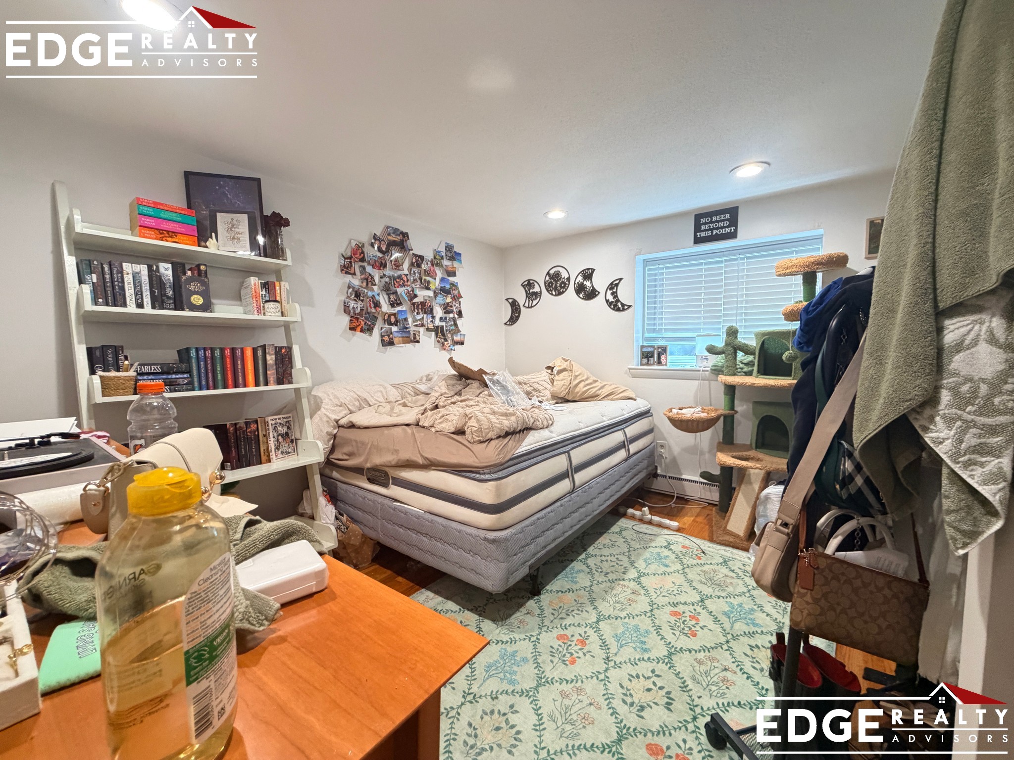 Photos of apartment on Euston Rd.,Boston MA 02135