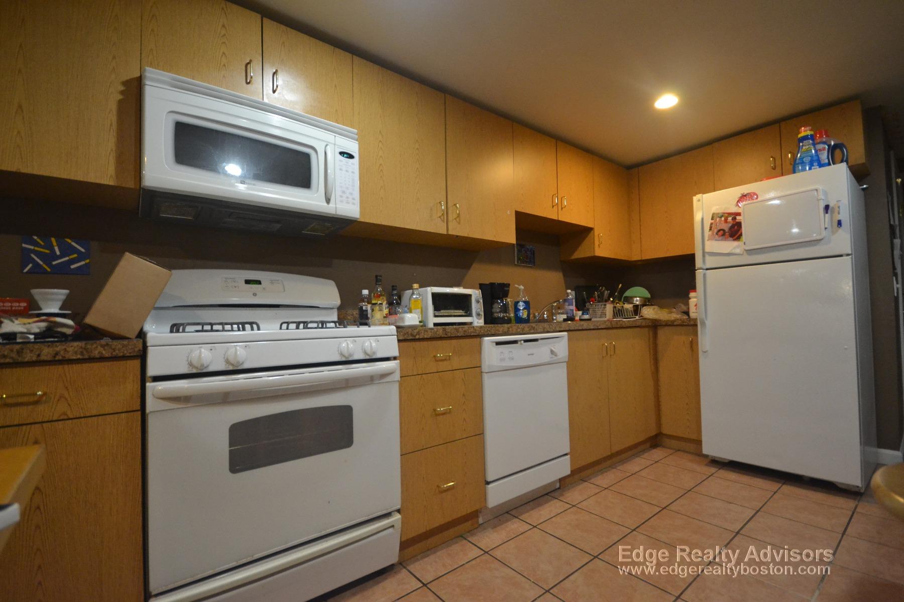 40 Brainerd Rd, Allston