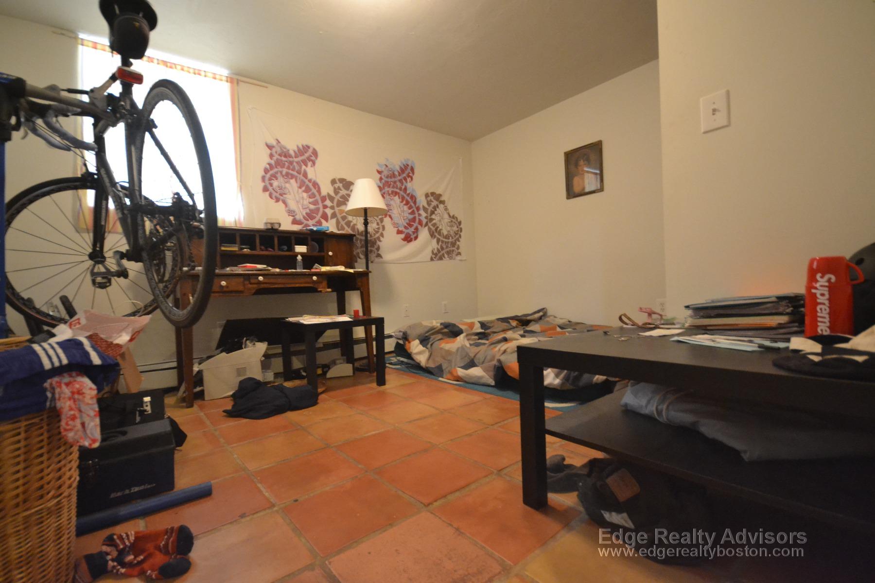 40 Brainerd Rd, Allston