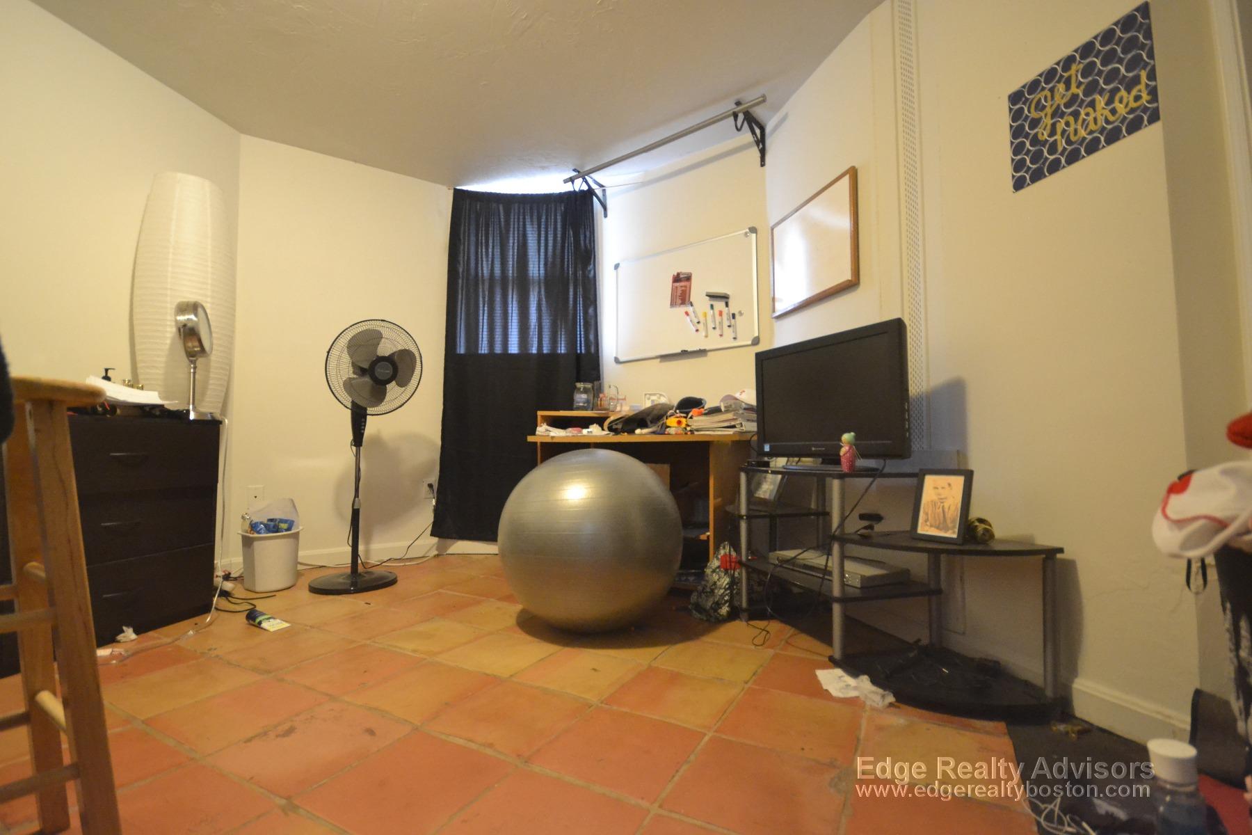 40 Brainerd Rd, Allston