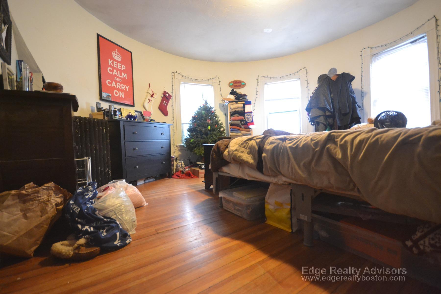 40 Brainerd Rd, Allston