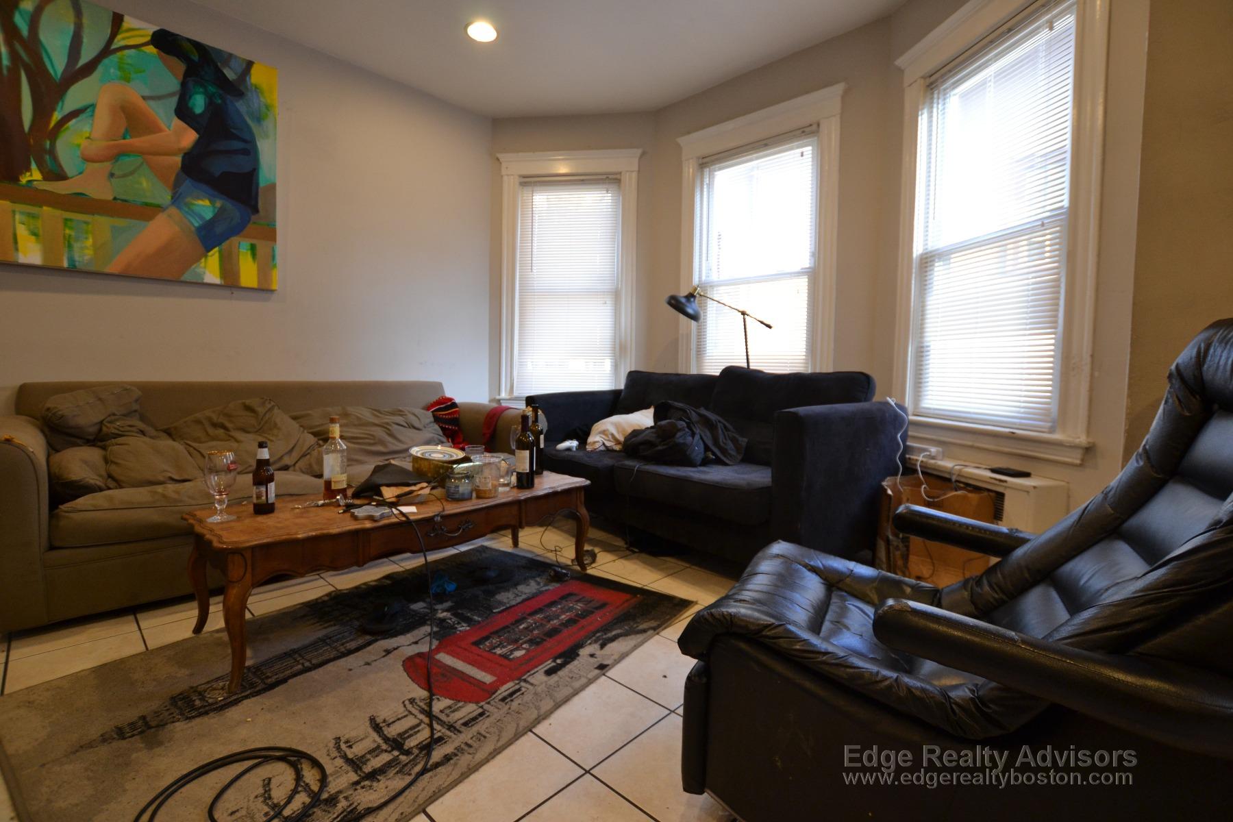 6 bed, 3 bath apartment for rent at 48 Long Ave Unit 1, Allston — photo 6 of 14