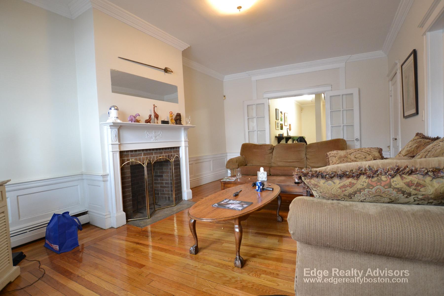 3 bed, 1 bath apartment for rent at 1661 Commonwealth Ave Unit 1, Brighton — photo 10 of 11