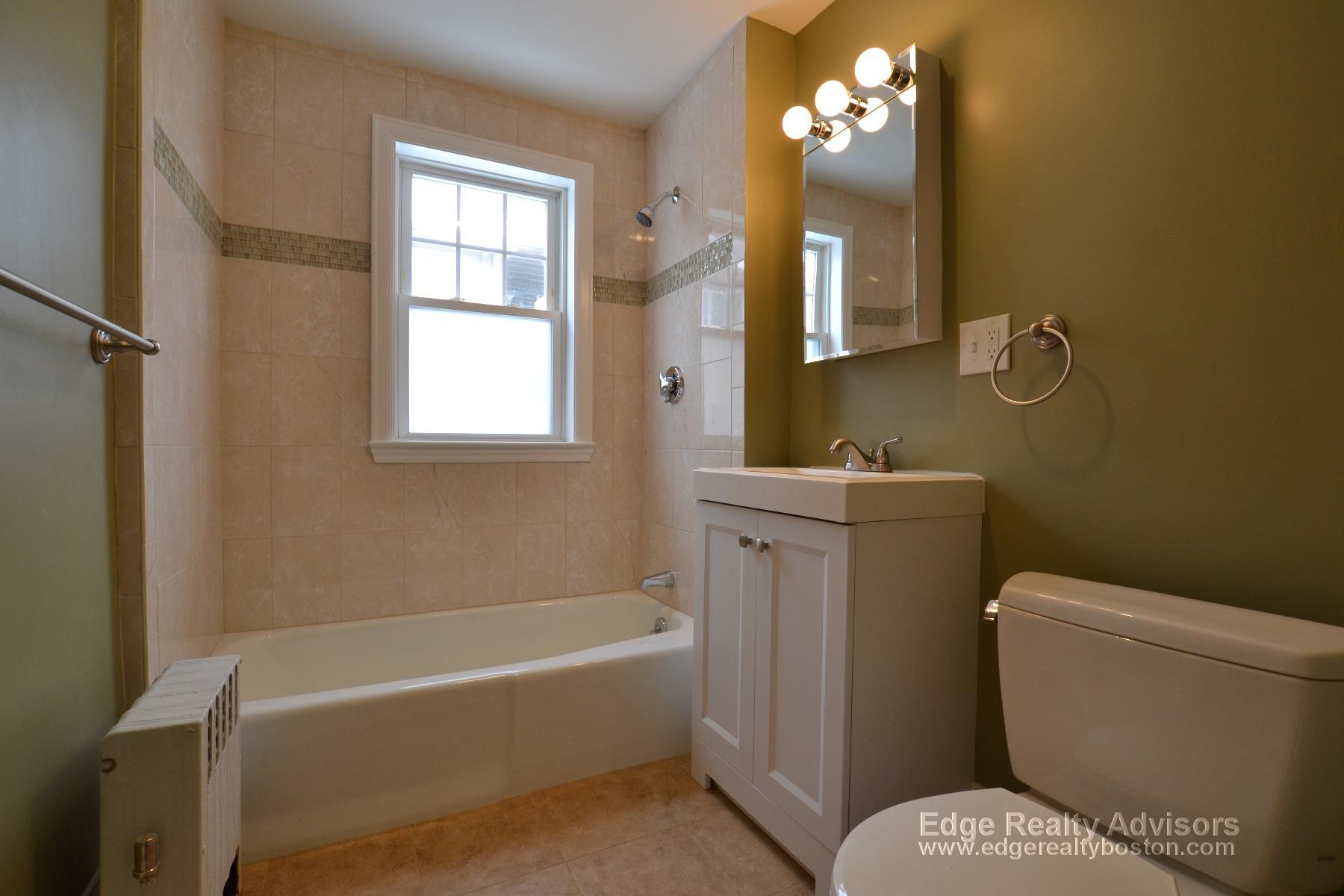 2 bed, 1 bath apartment for rent at 111 Oakland St Unit 1, Brighton — photo 7 of 14