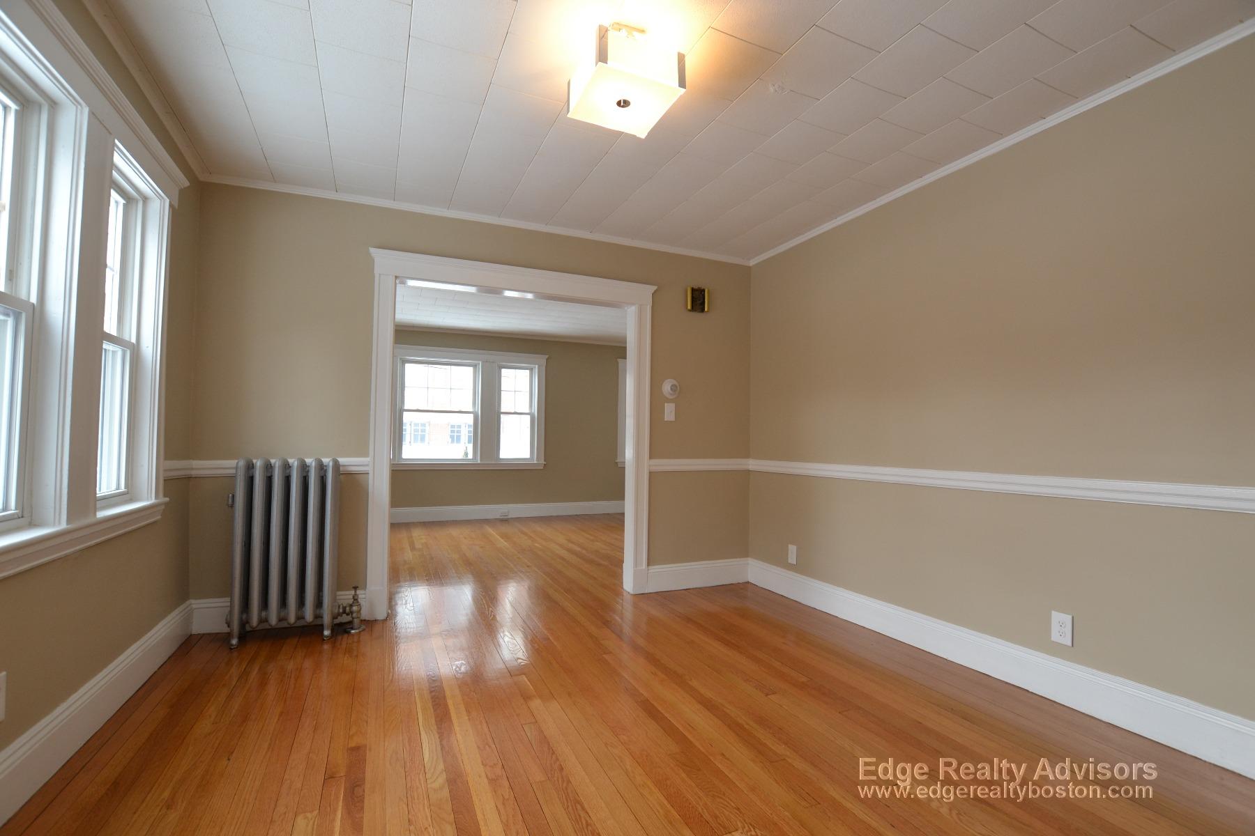 2 bed, 1 bath apartment for rent at 111 Oakland St Unit 1, Brighton — photo 10 of 14