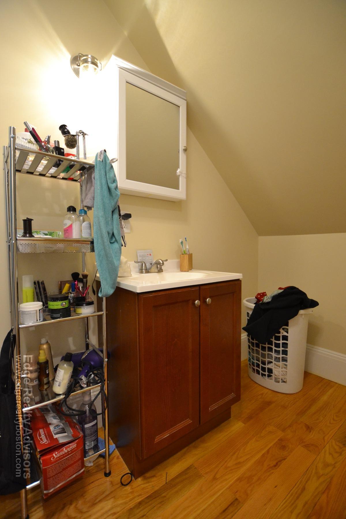 40 Atkins St, Brighton