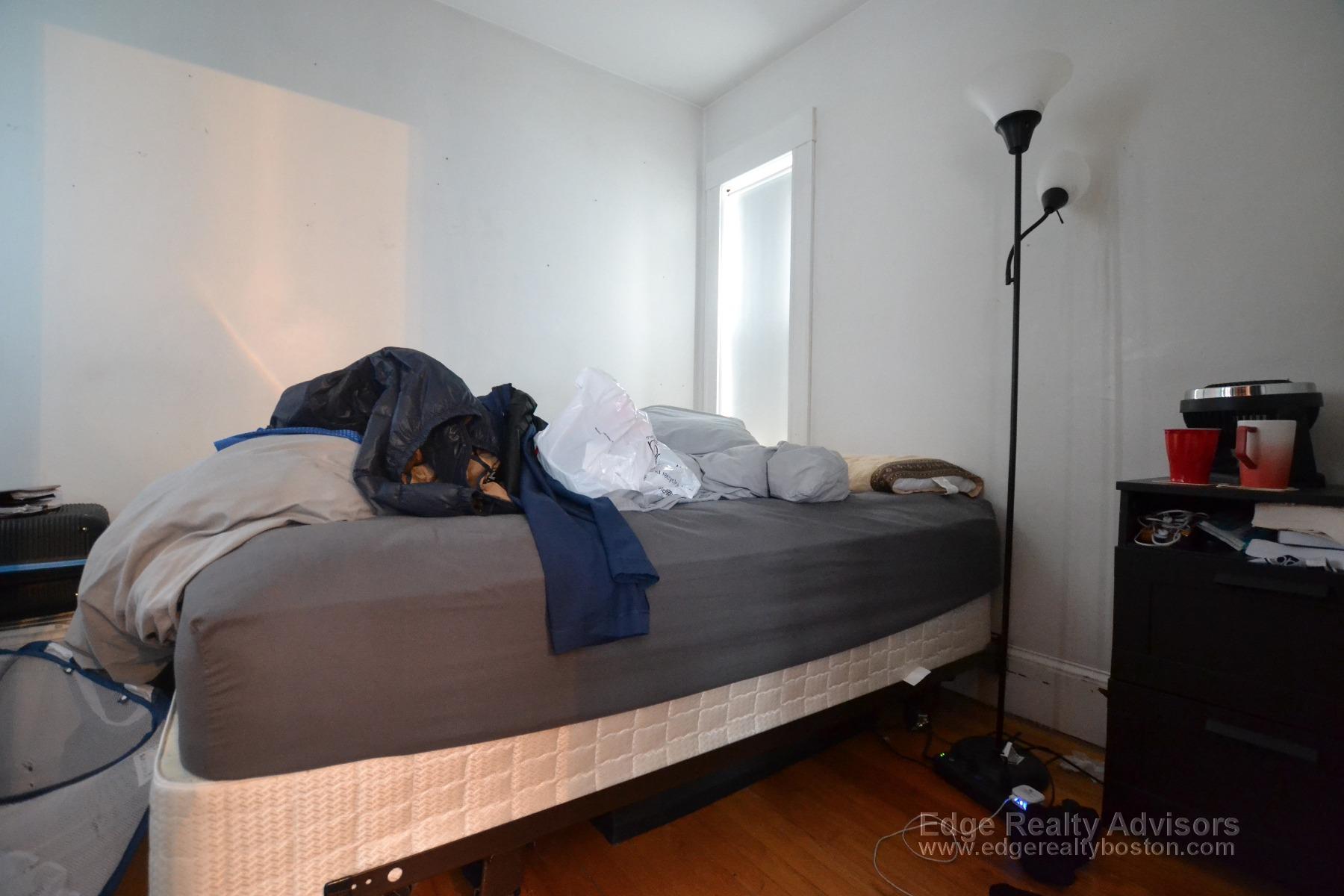 3 bed, 1.5 bath apartment for rent at 6 Lane Park Unit 1, Brighton — photo 16 of 18