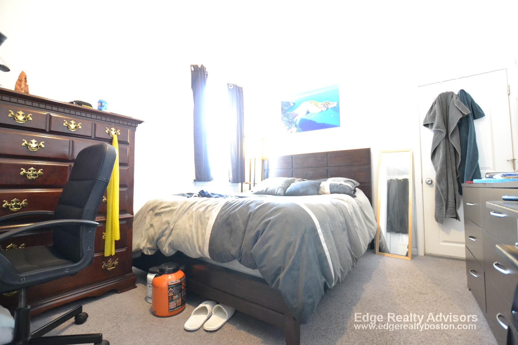 3 bed, 1 bath apartment for rent at 36 Newton St Unit 1, Brighton — photo 8 of 34
