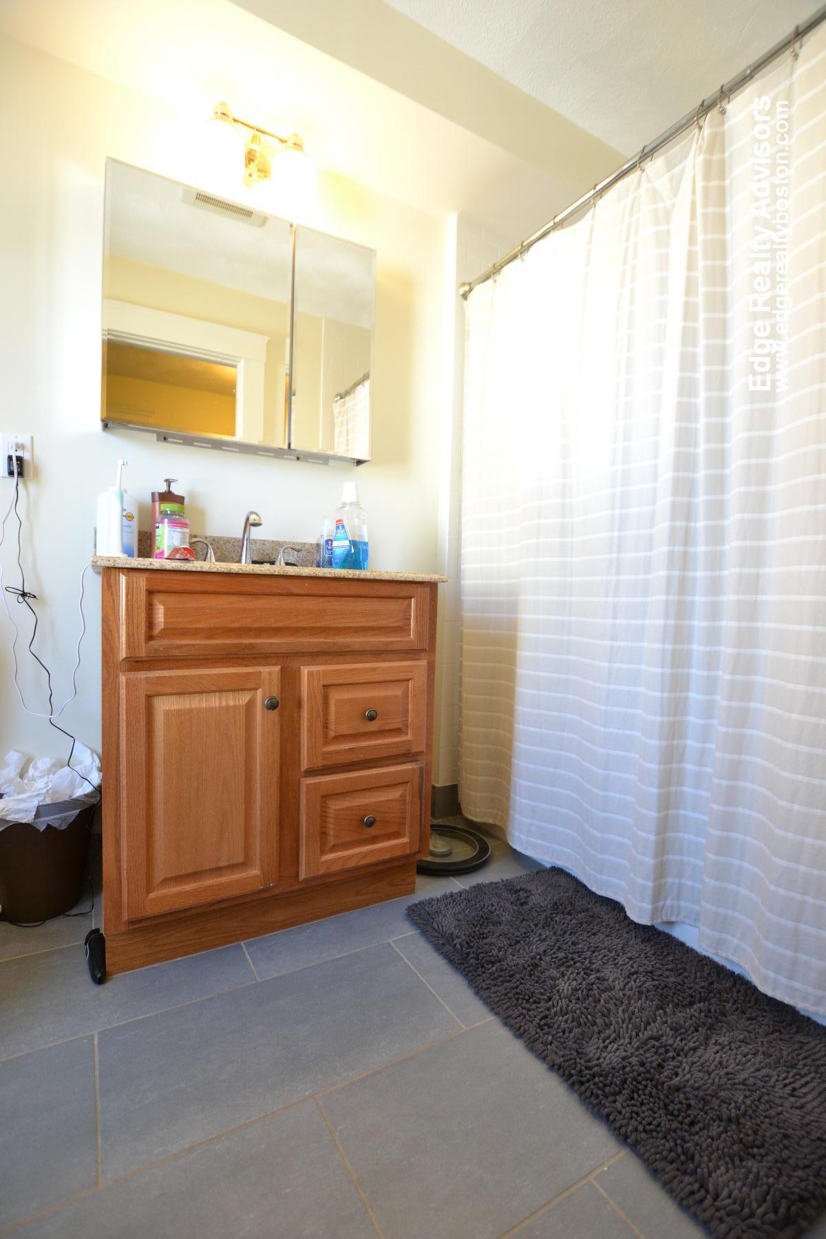 4 bed, 3 bath apartment for rent at 79 Gardena St Unit 1, Brighton — photo 13 of 13
